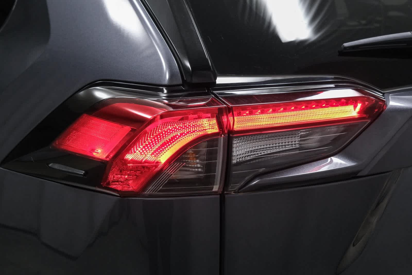 Thumbnail: 2023 Toyota RAV4 - 8