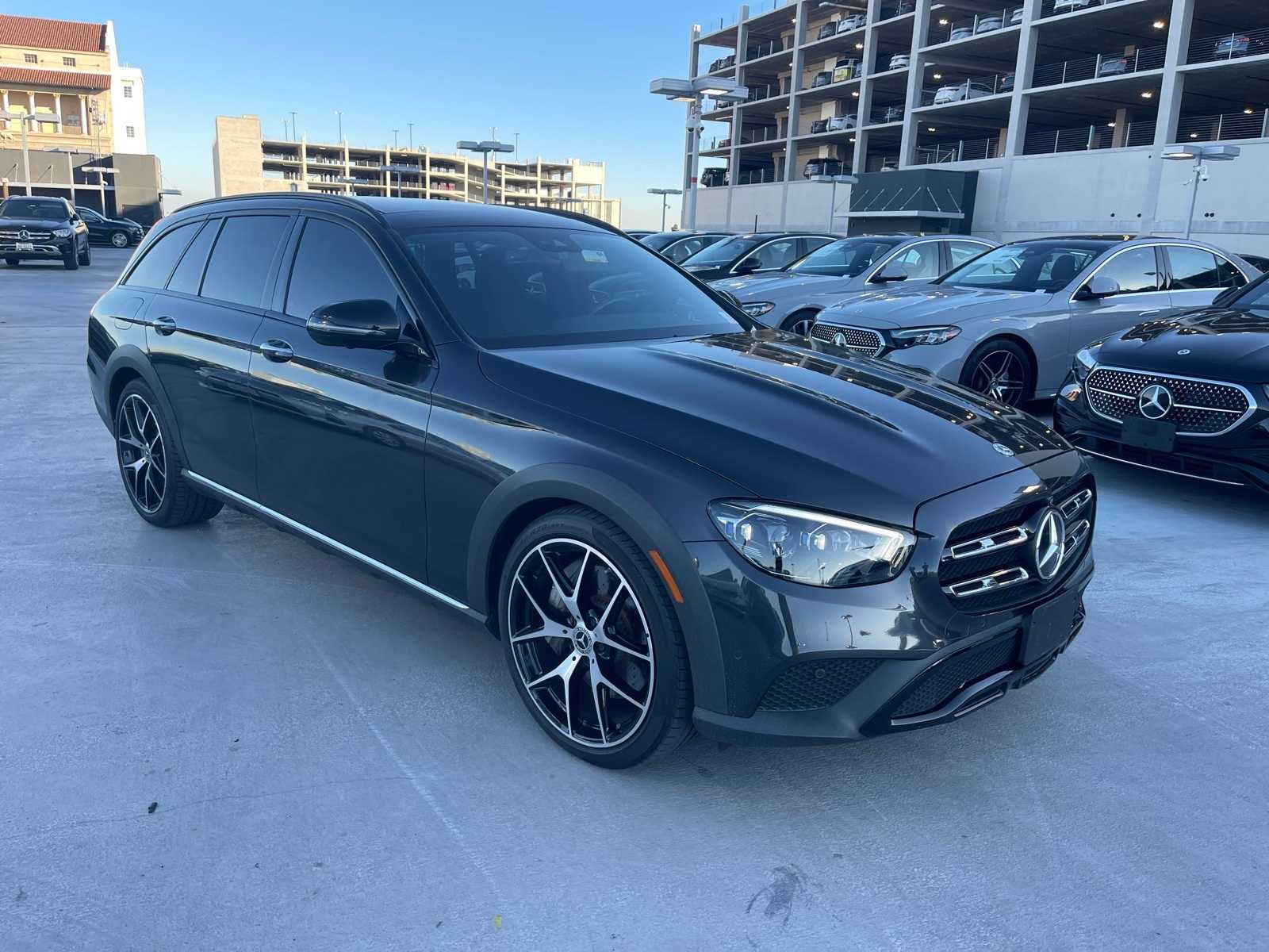 Thumbnail: 2023 Mercedes-Benz E-Class - 2