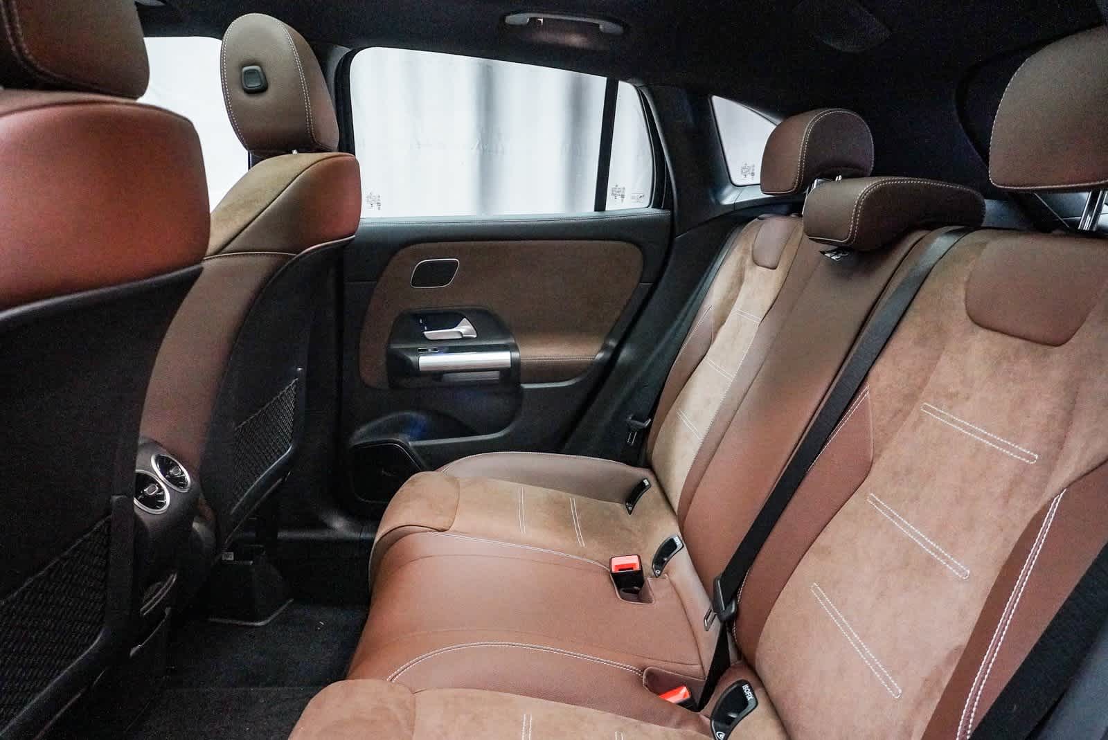 Thumbnail: 2025 Mercedes-Benz GLA - 20