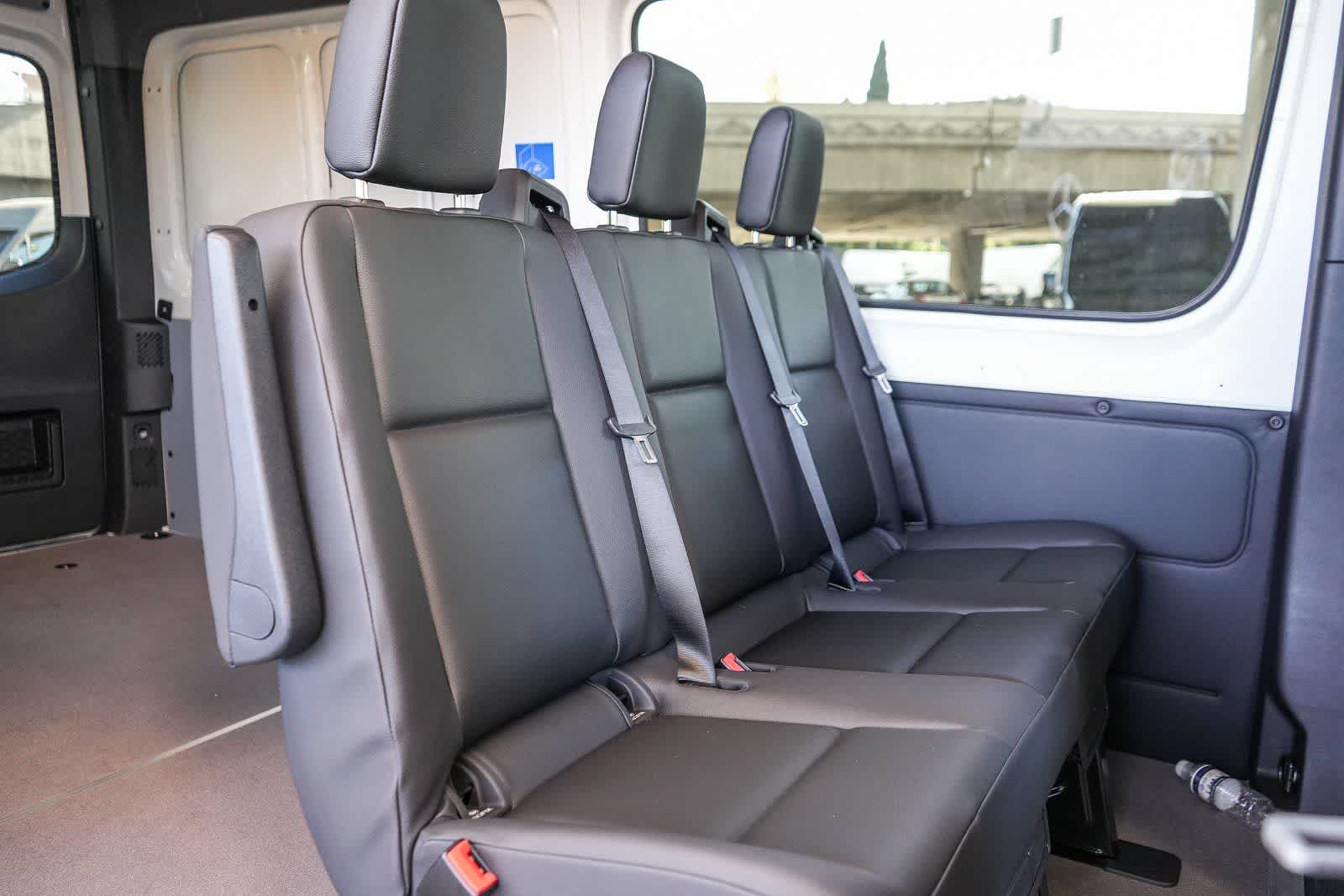 Thumbnail: 2026 Mercedes-Benz Sprinter - 17