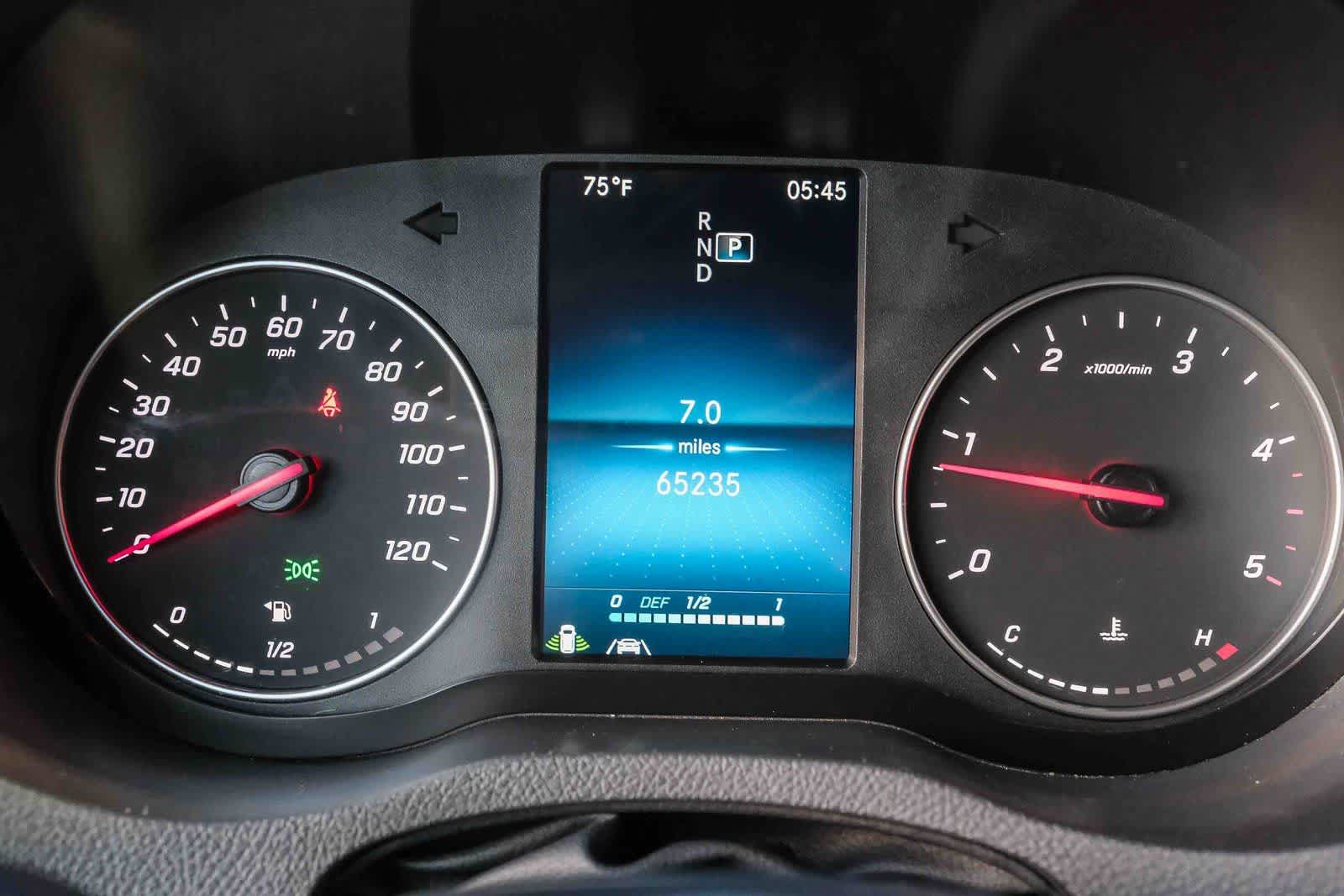 Thumbnail: 2023 Mercedes-Benz Sprinter - 28