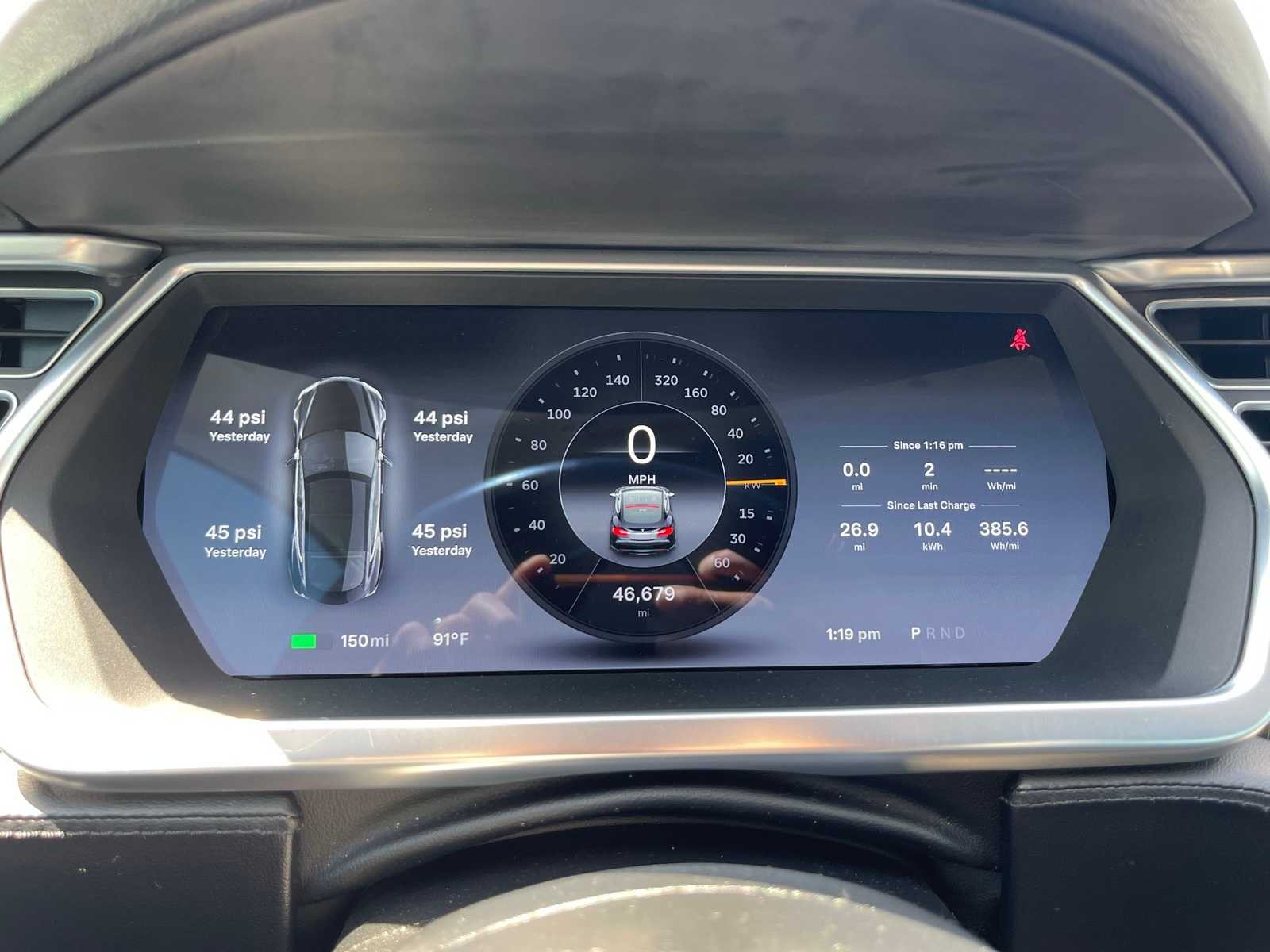 Thumbnail: 2013 Tesla Model S - 7