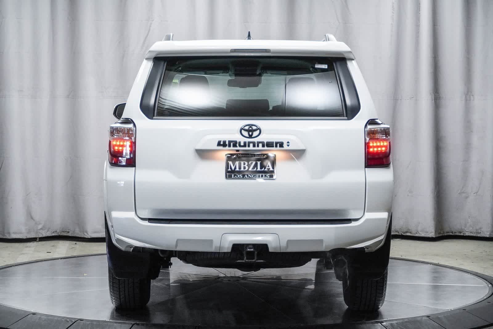 Thumbnail: 2022 Toyota 4Runner - 3