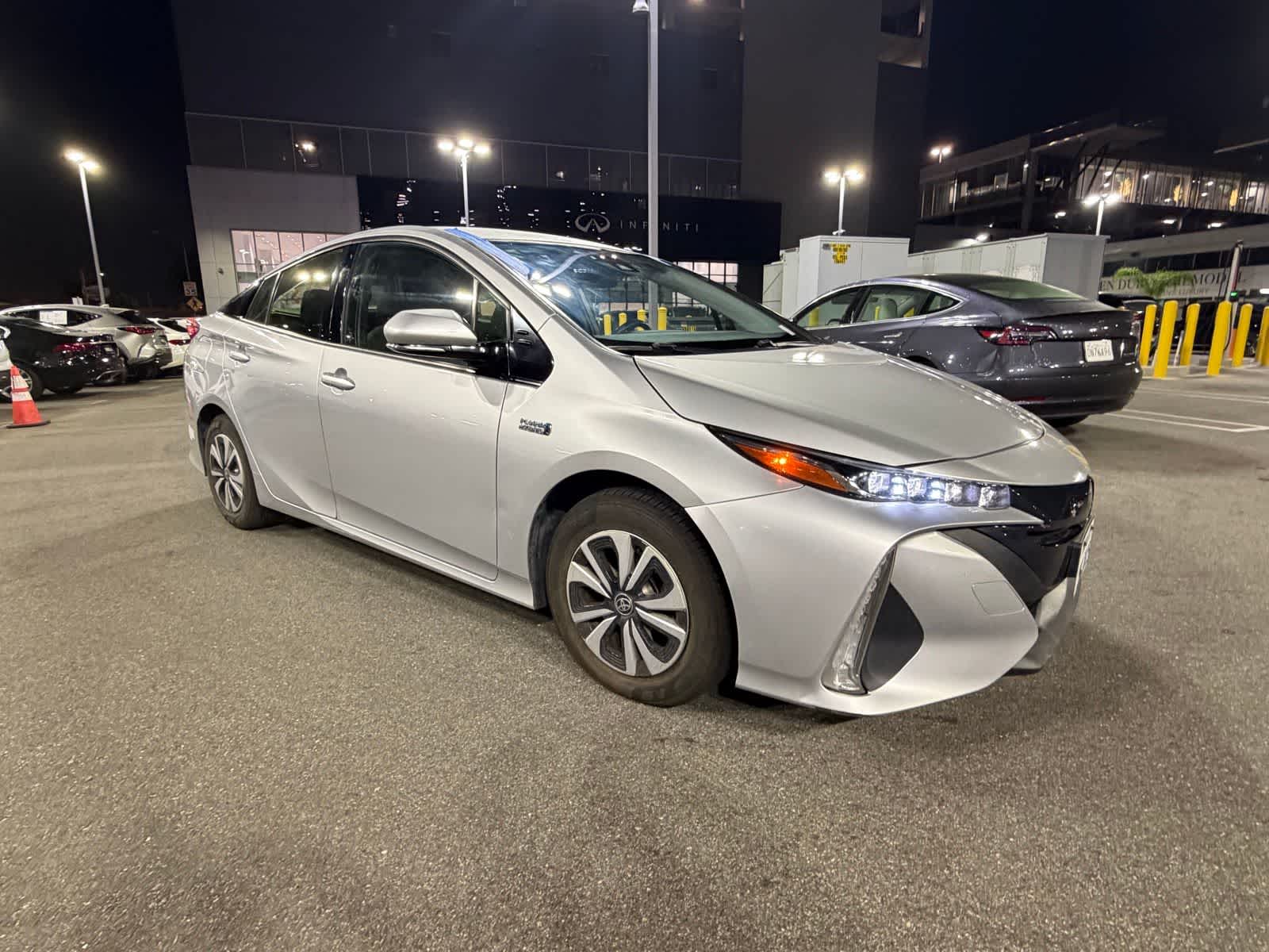 Thumbnail: 2017 Toyota Prius Prime - 5