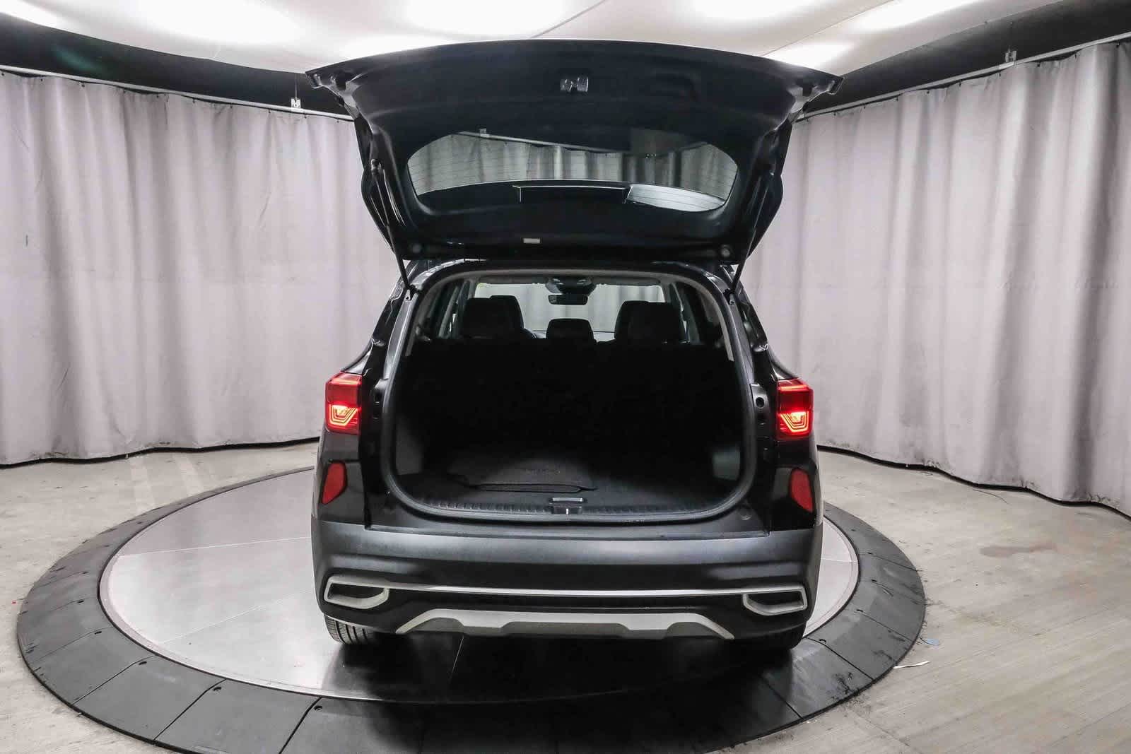 Thumbnail: 2021 Kia Seltos - 27