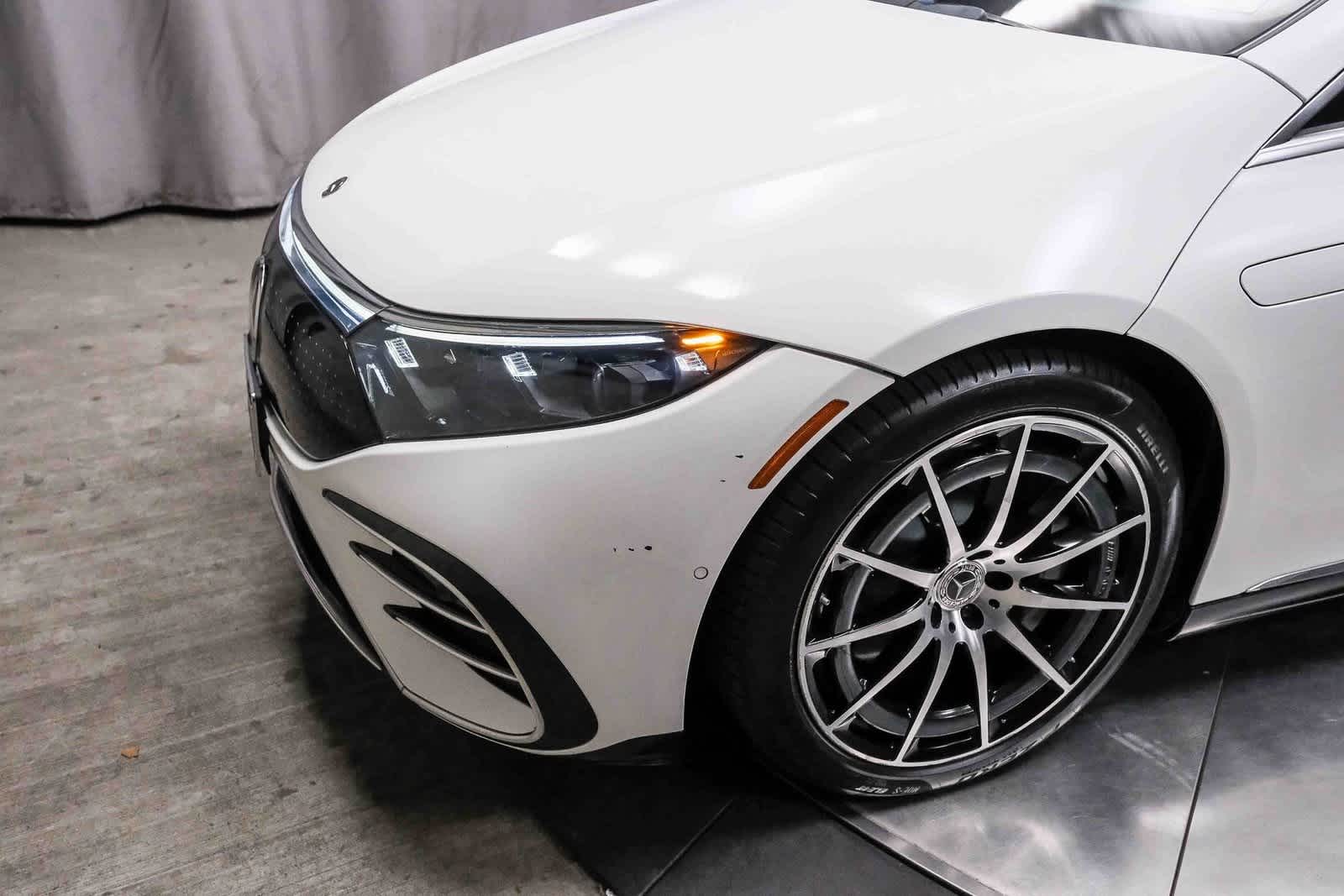 Thumbnail: 2022 Mercedes-Benz EQS - 12