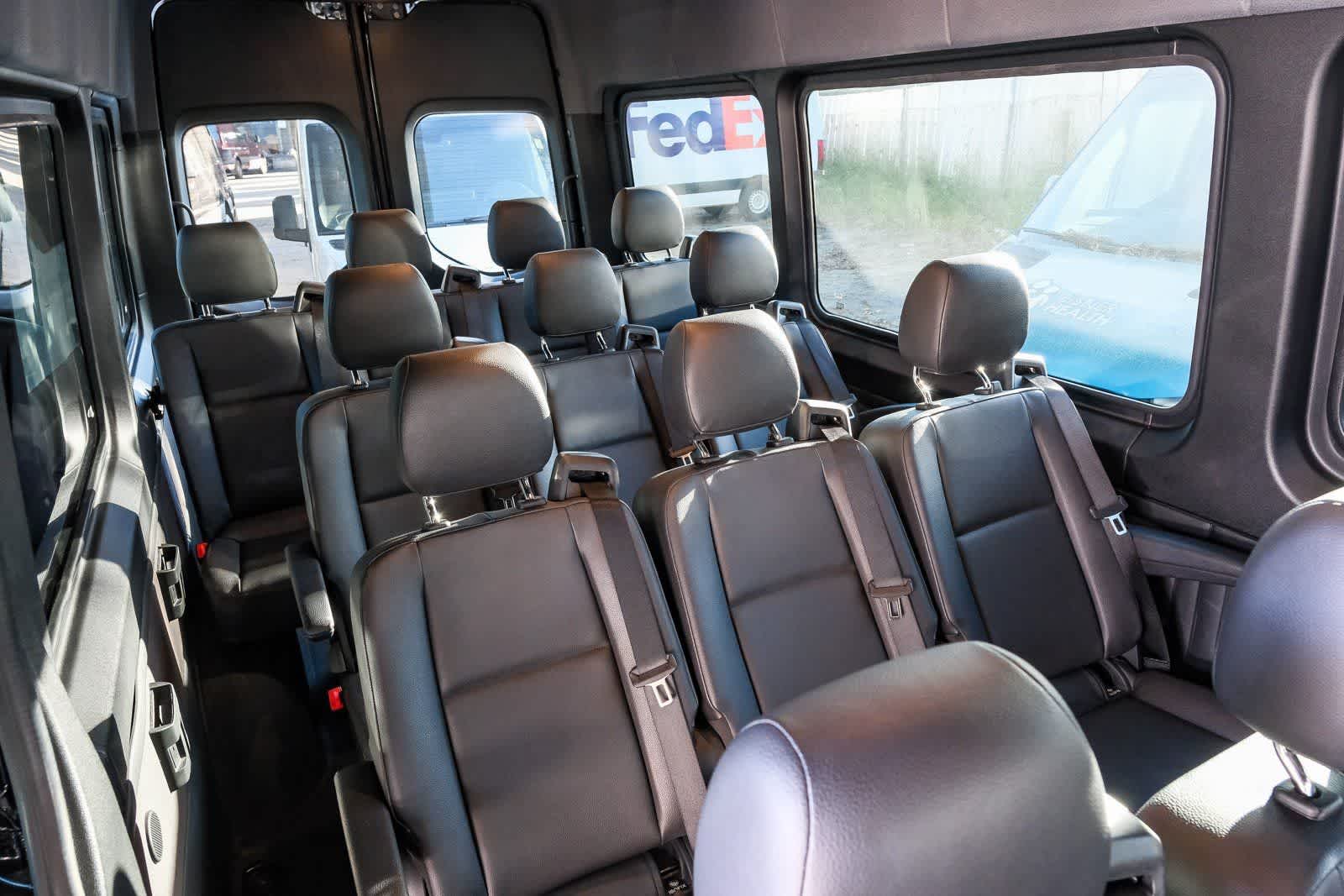 Thumbnail: 2023 Mercedes-Benz Sprinter - 19