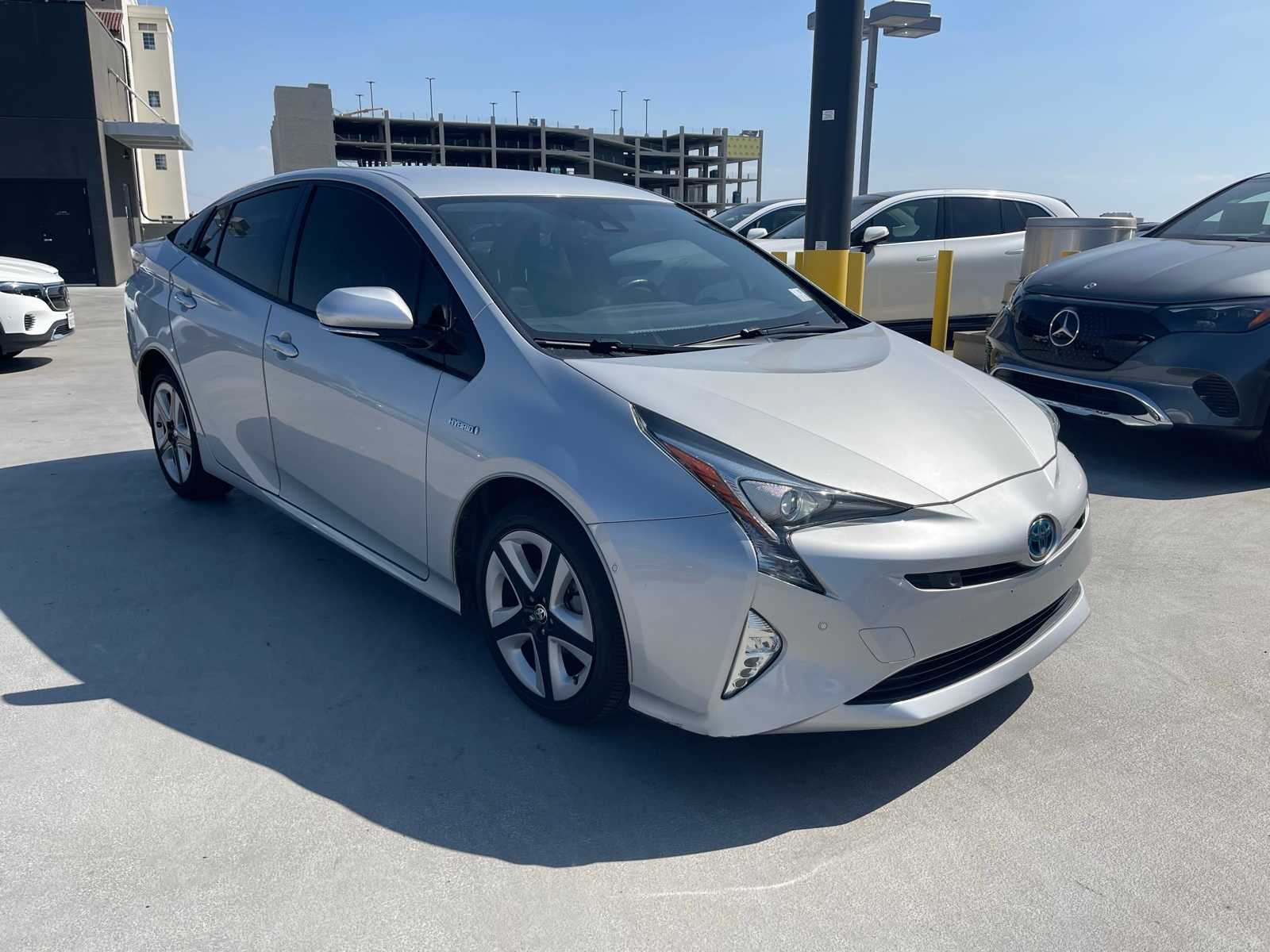 Thumbnail: 2018 Toyota Prius - 2