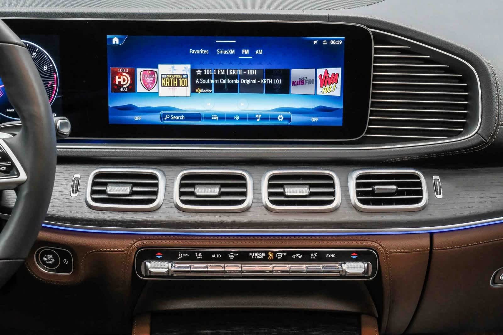 Thumbnail: 2025 Mercedes-Benz GLE - 14