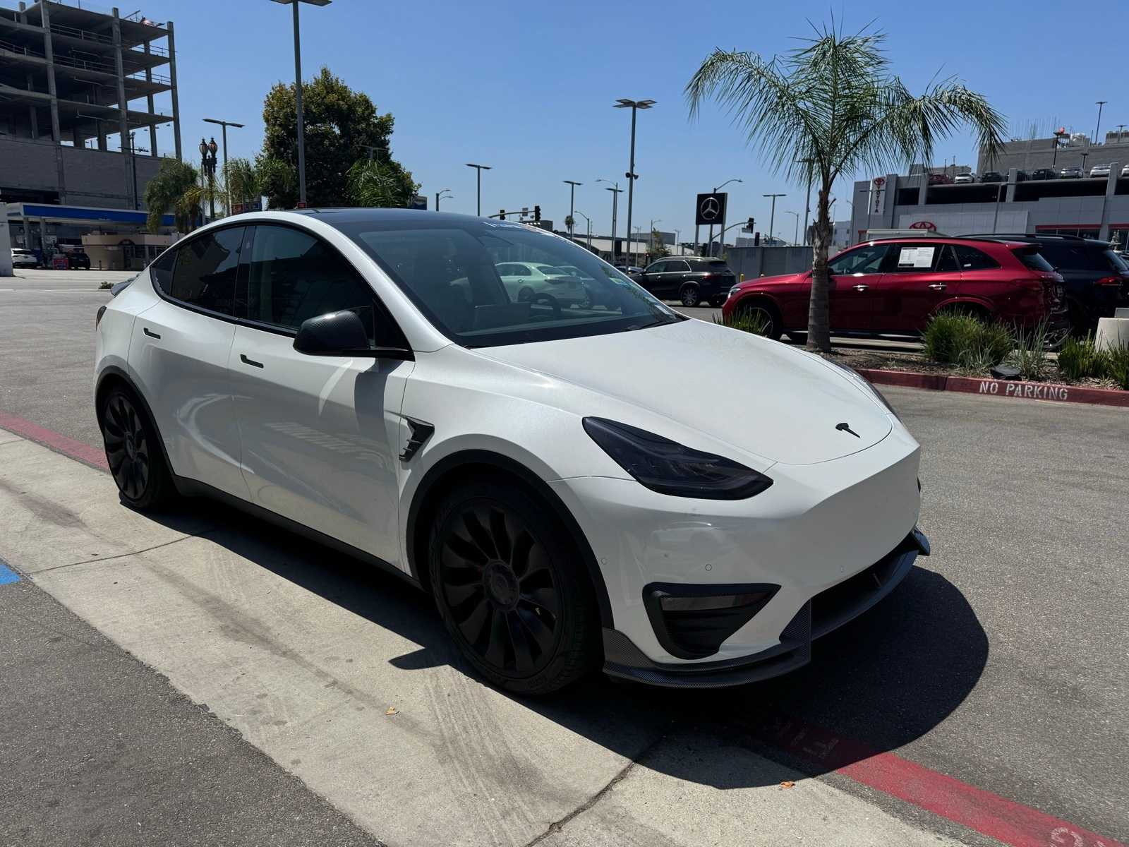 Thumbnail: 2021 Tesla Model Y - 3