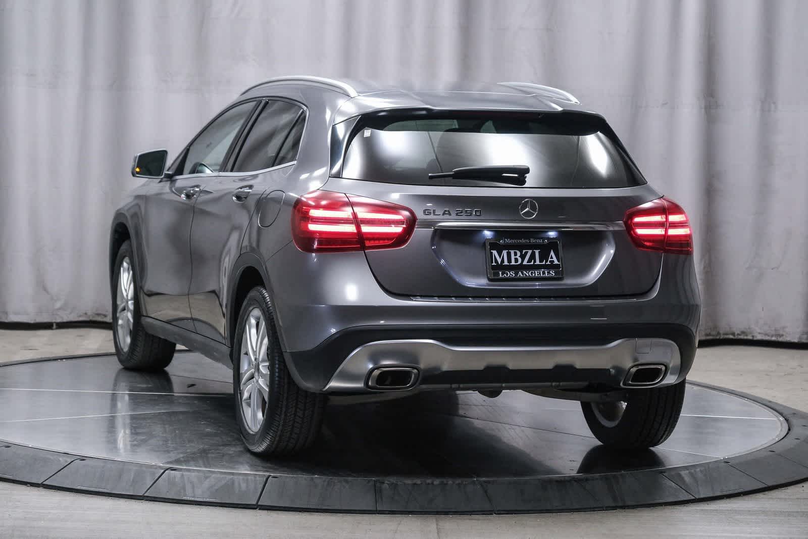 Thumbnail: 2020 Mercedes-Benz GLA - 2