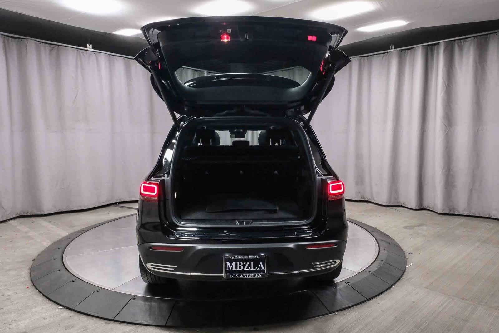 Thumbnail: 2023 Mercedes-Benz EQB - 27