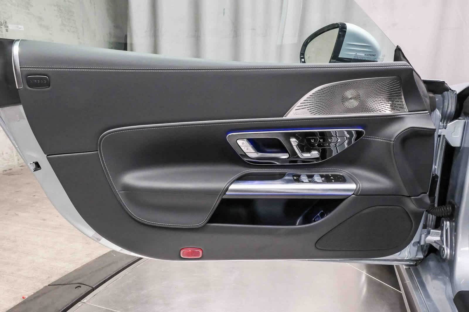 Thumbnail: 2025 Mercedes-Benz SL-Class - 20