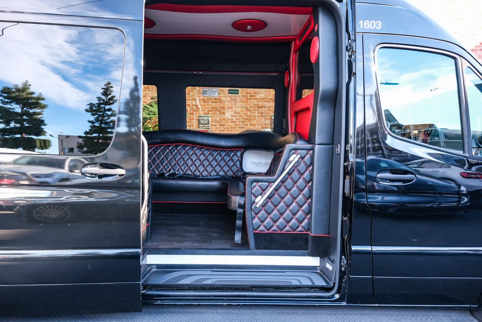 Thumbnail: 2023 Mercedes-Benz Sprinter - 12