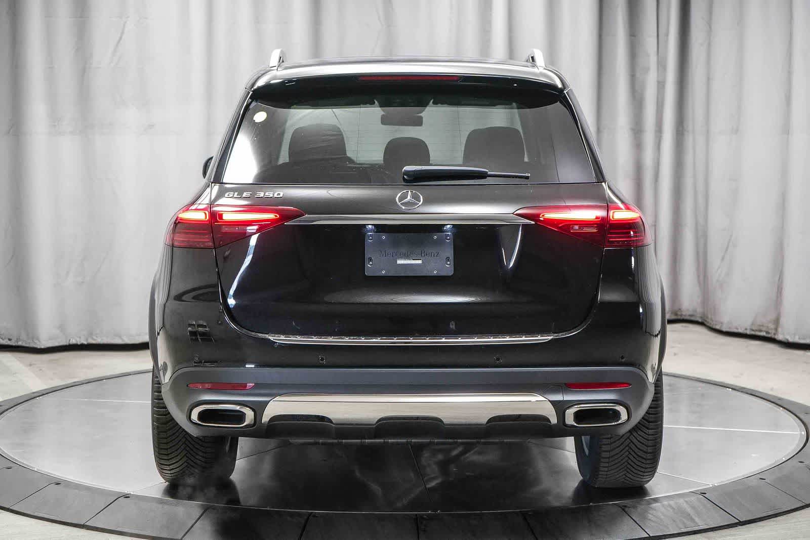 Thumbnail: 2026 Mercedes-Benz GLE - 7