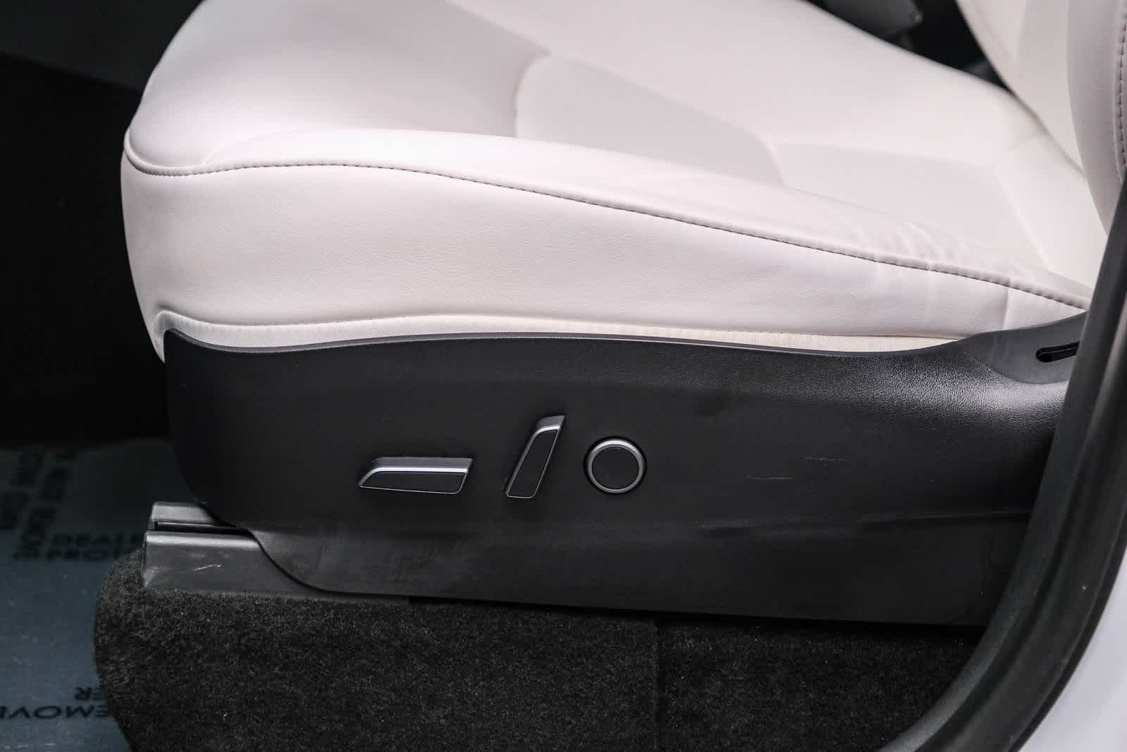 Thumbnail: 2021 Tesla Model Y - 22