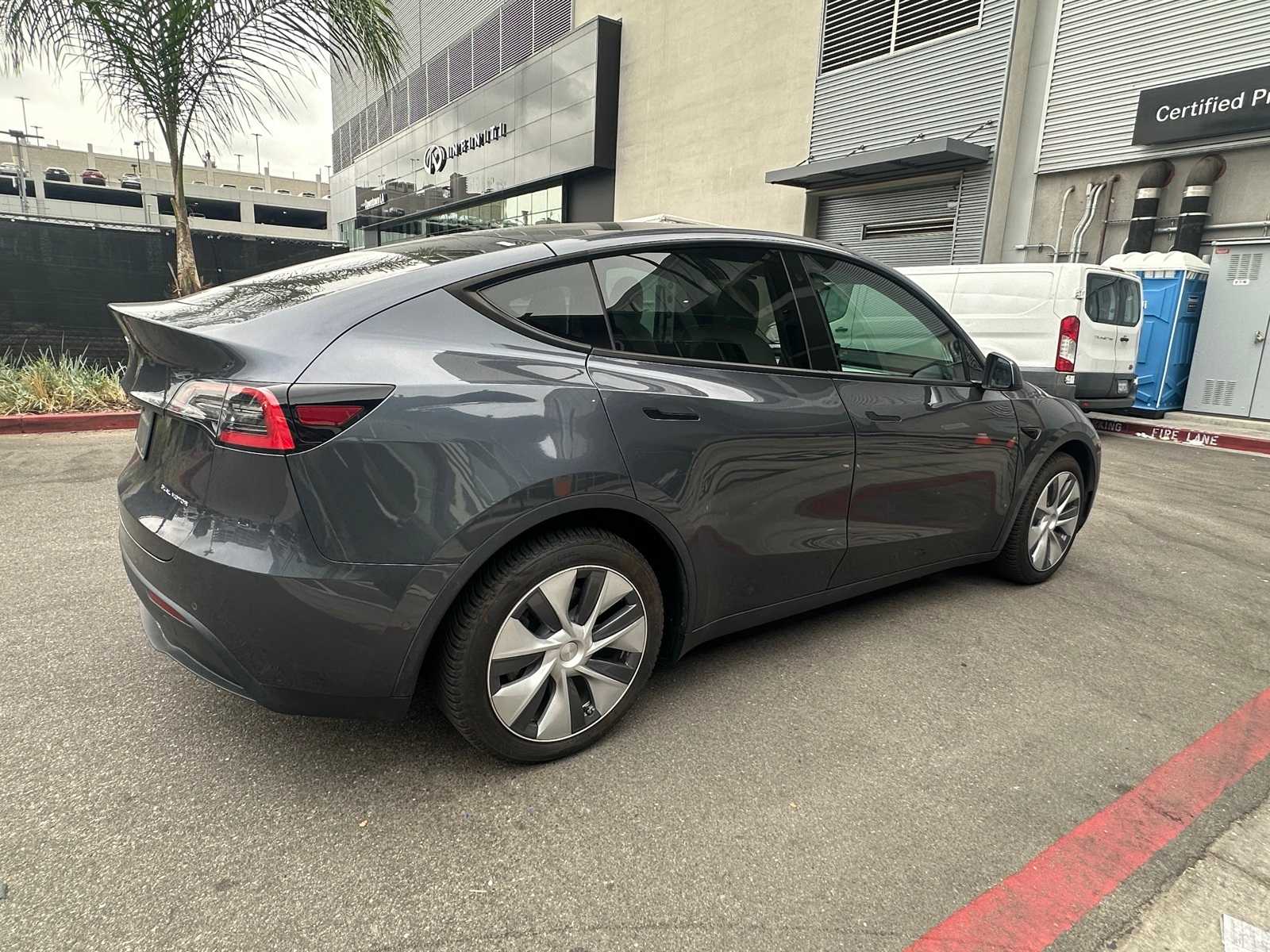 Thumbnail: 2020 Tesla Model Y - 4