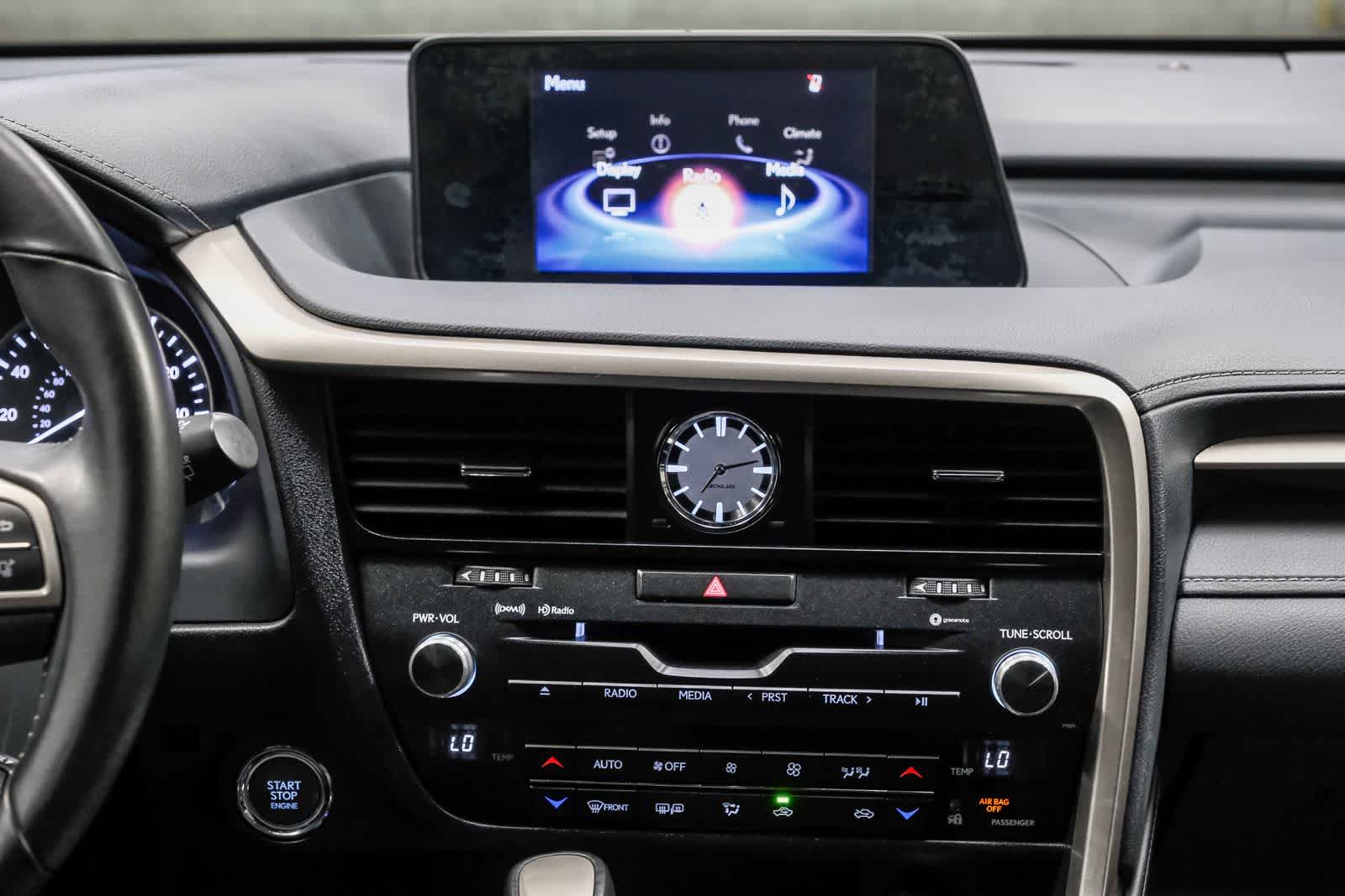 Thumbnail: 2016 Lexus RX - 9