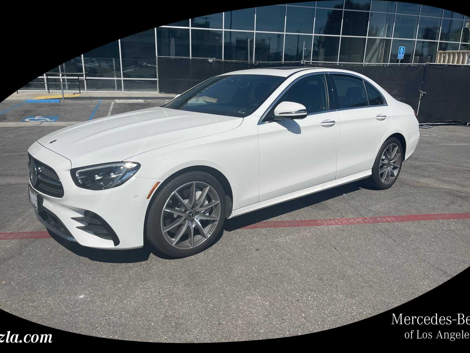 Thumbnail: 2022 Mercedes-Benz E-Class - 1