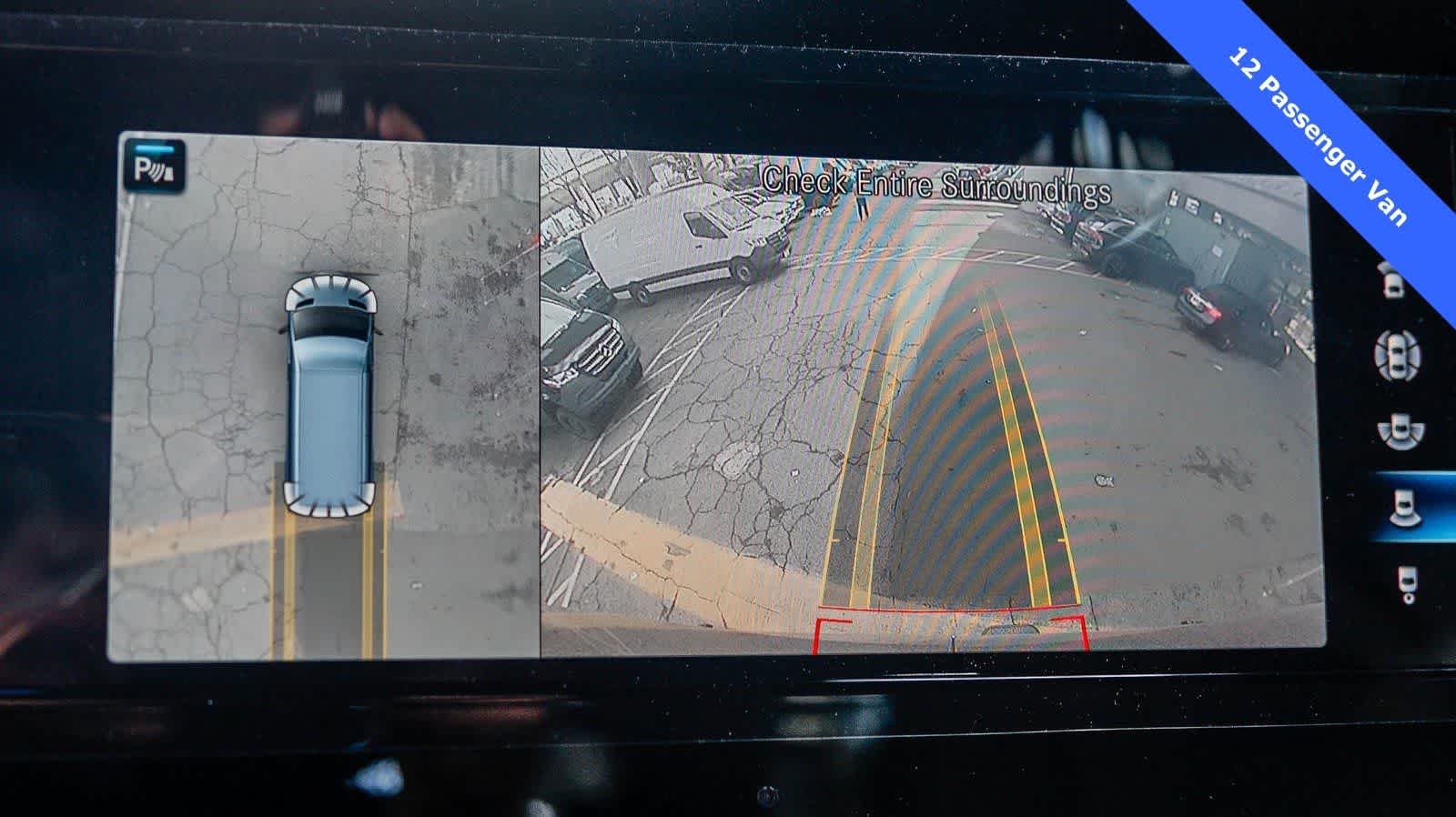 Thumbnail: 2024 Mercedes-Benz Sprinter - 23