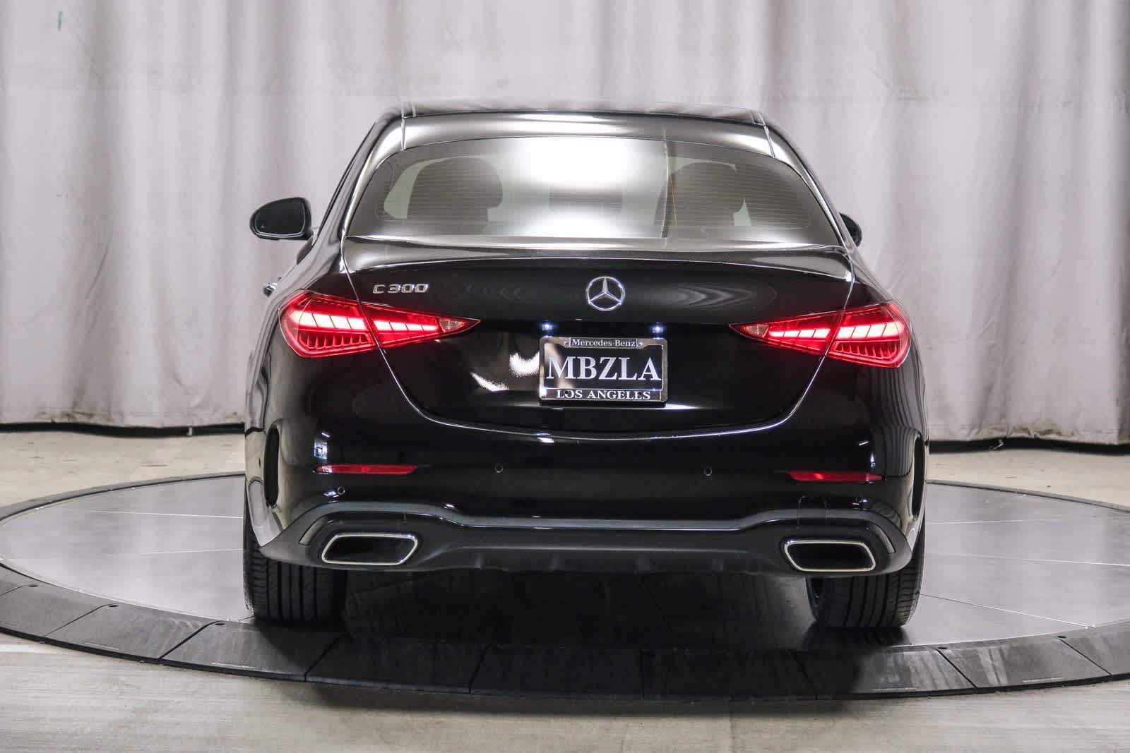 Thumbnail: 2024 Mercedes-Benz C-Class - 3