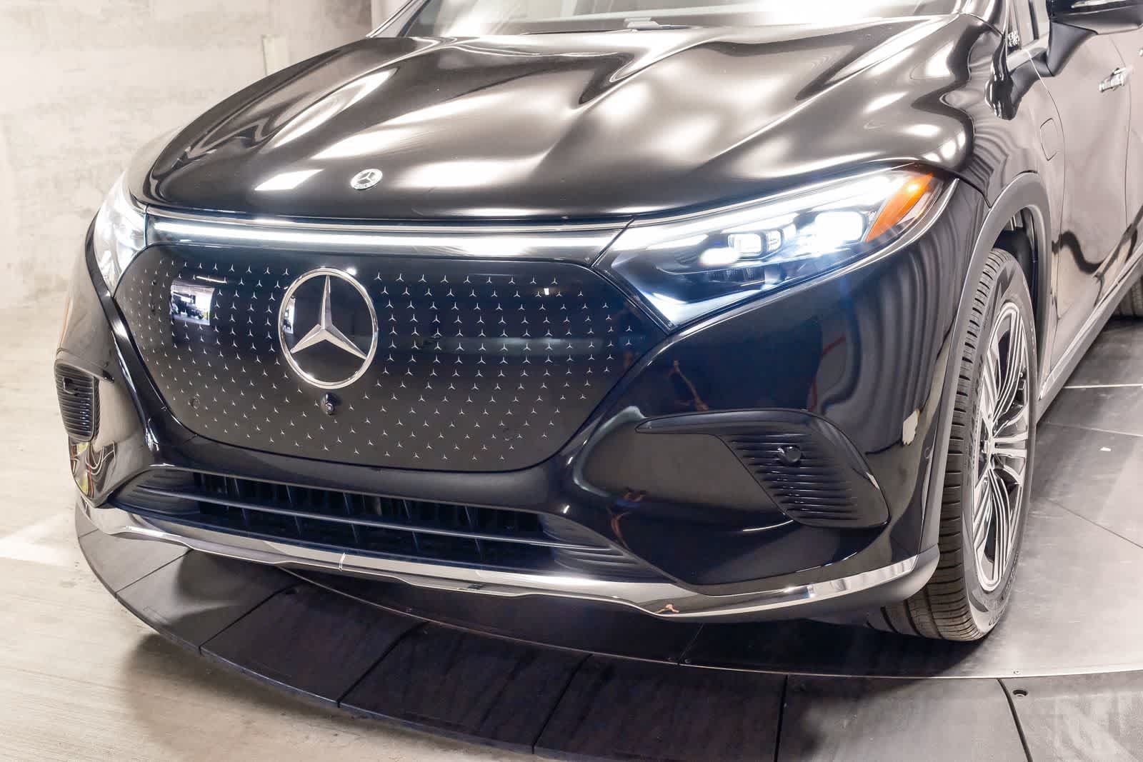 Thumbnail: 2026 Mercedes-Benz EQS - 11