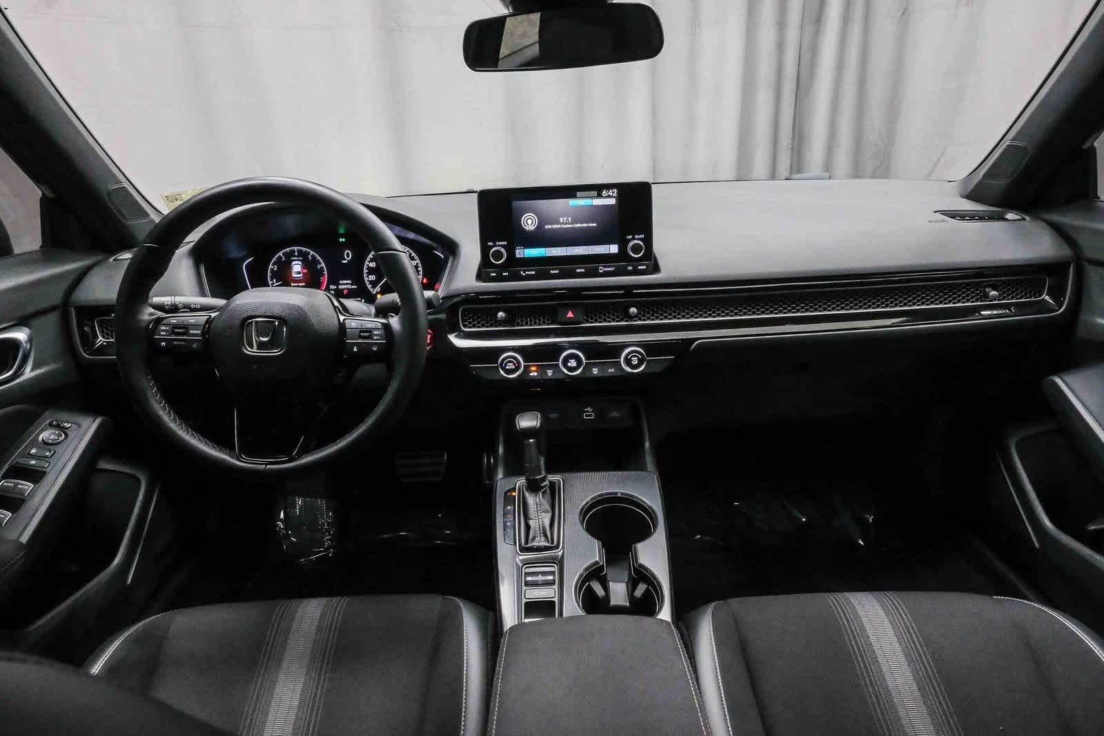 Thumbnail: 2023 Honda Civic - 13