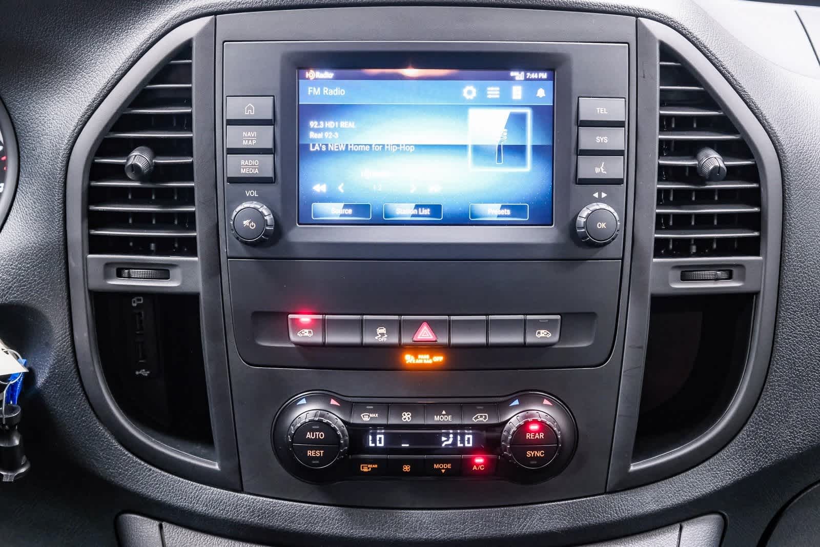 Thumbnail: 2023 Mercedes-Benz Metris - 14