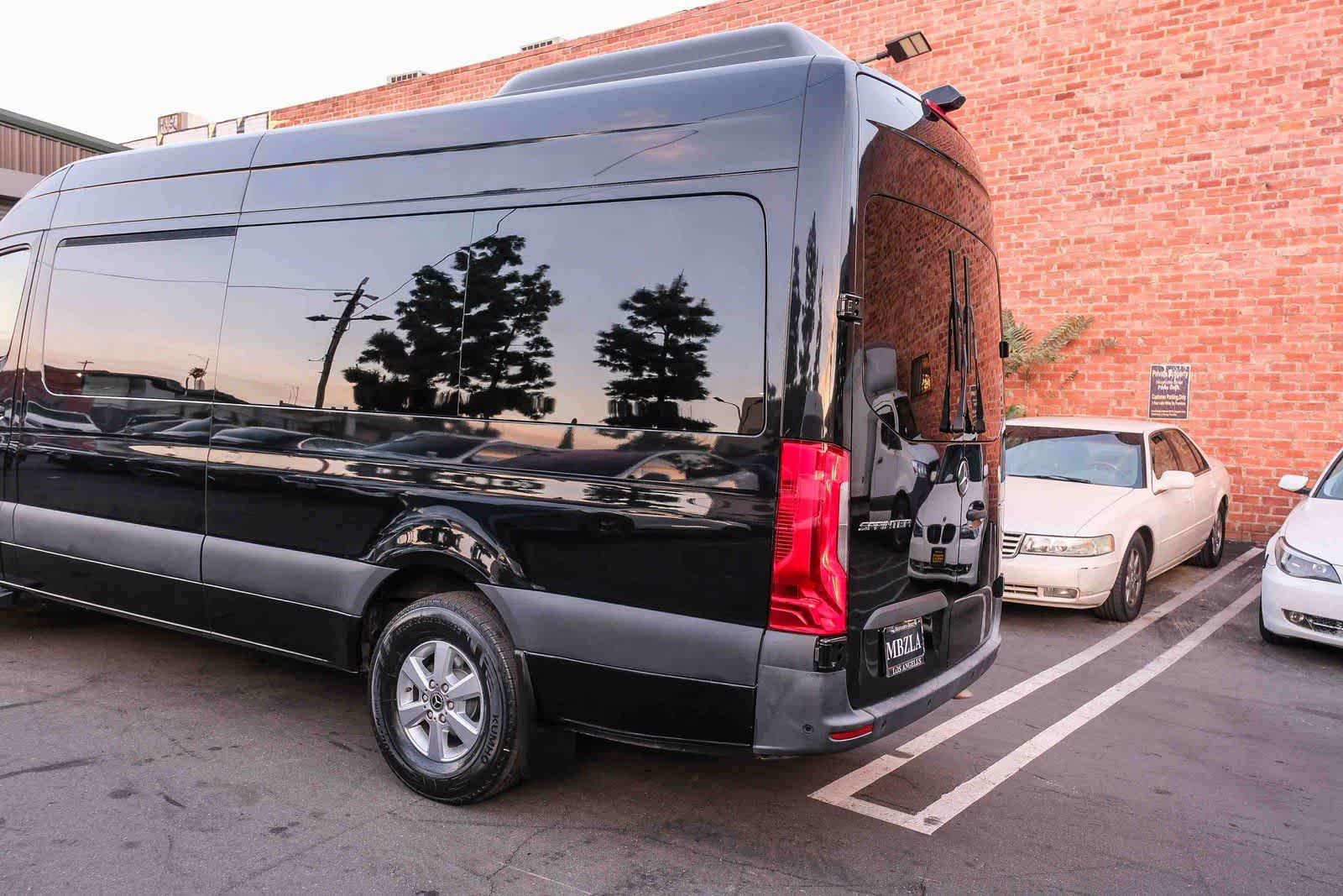 Thumbnail: 2023 Mercedes-Benz Sprinter - 7