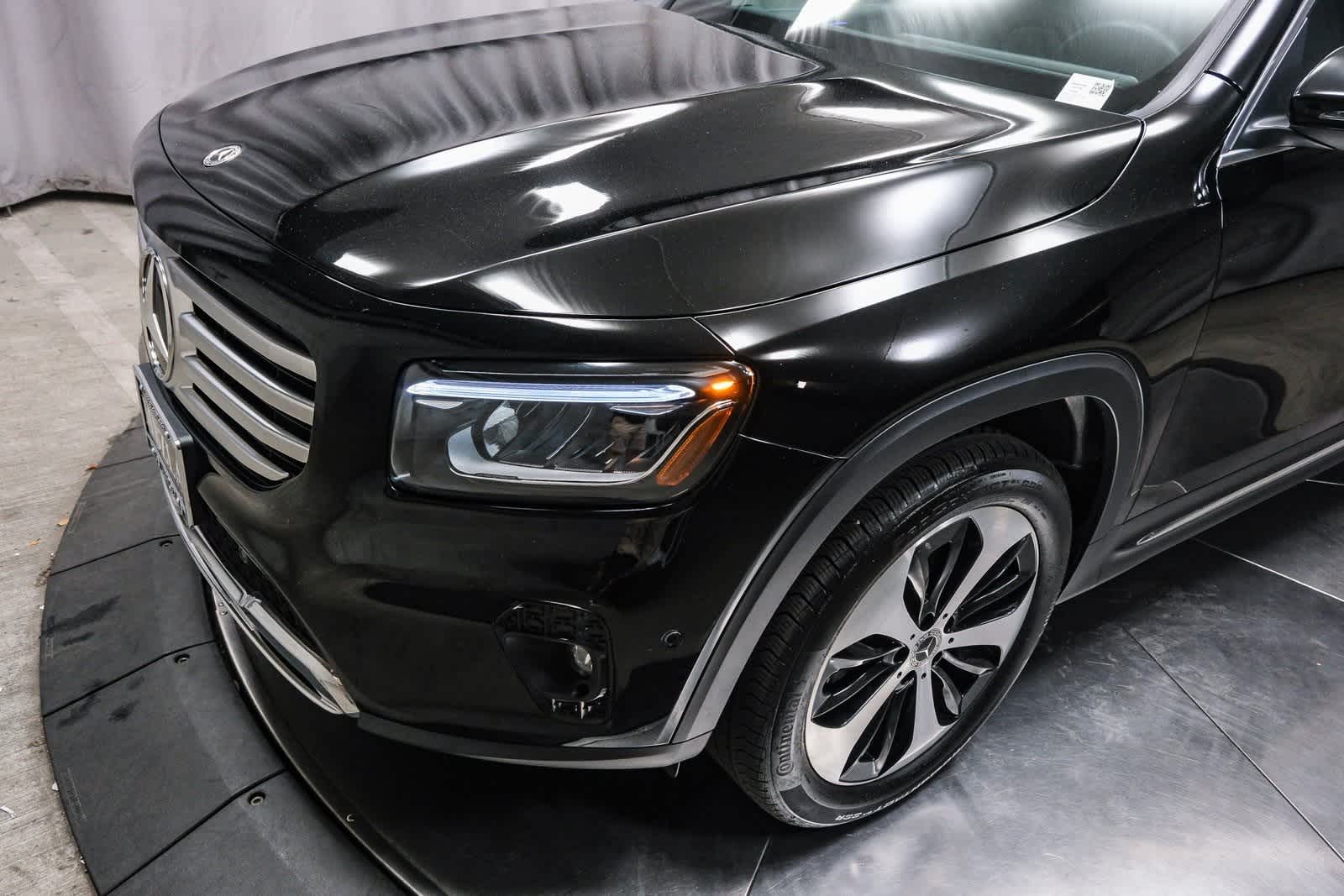 Thumbnail: 2025 Mercedes-Benz GLB - 12