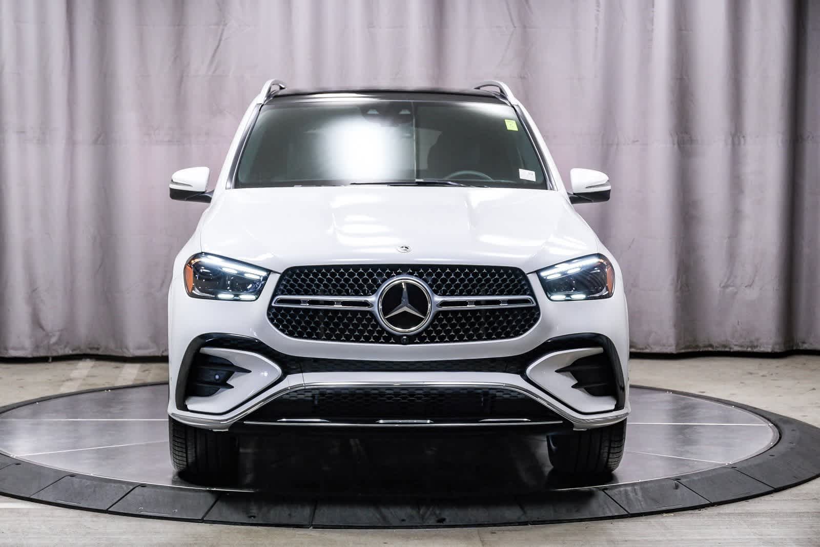 Thumbnail: 2026 Mercedes-Benz GLE - 6