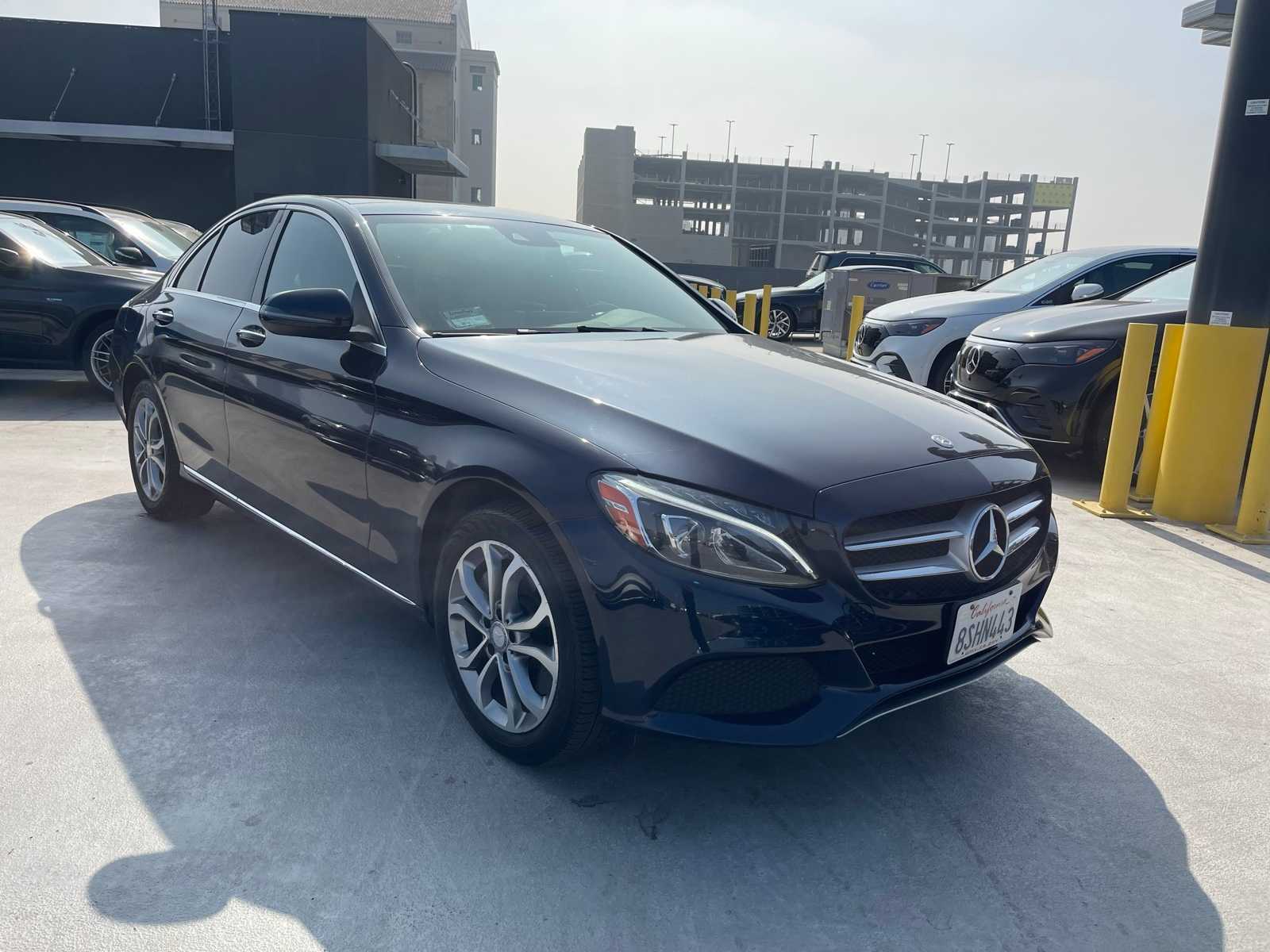 Thumbnail: 2017 Mercedes-Benz C-Class - 4