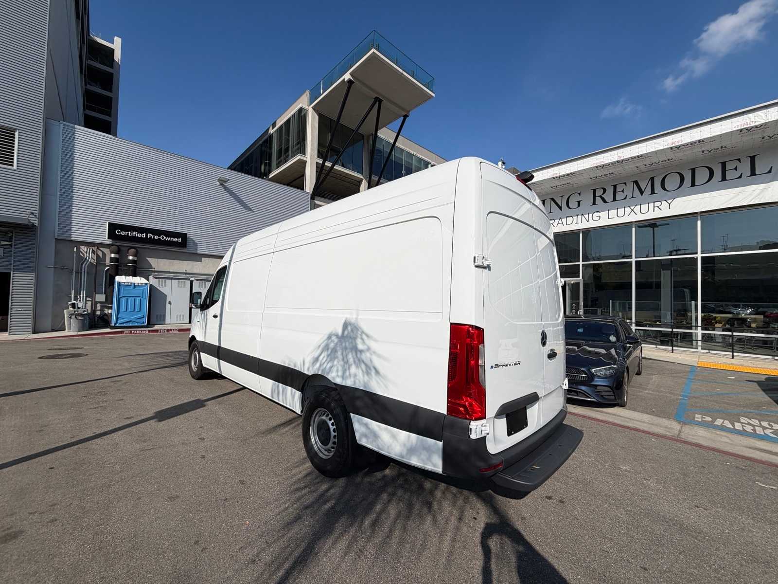 Thumbnail: 2024 Mercedes-Benz eSprinter - 3