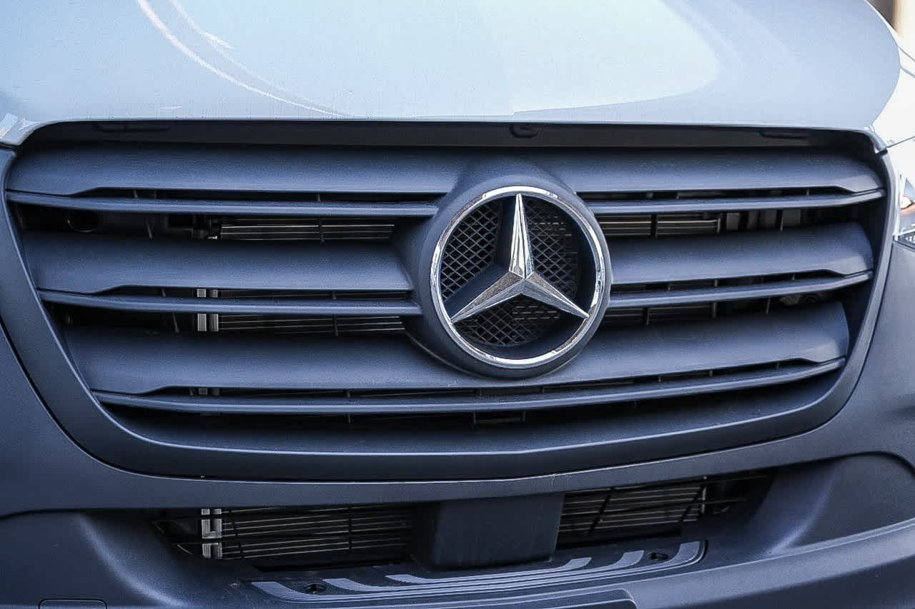 Thumbnail: 2026 Mercedes-Benz Sprinter - 5