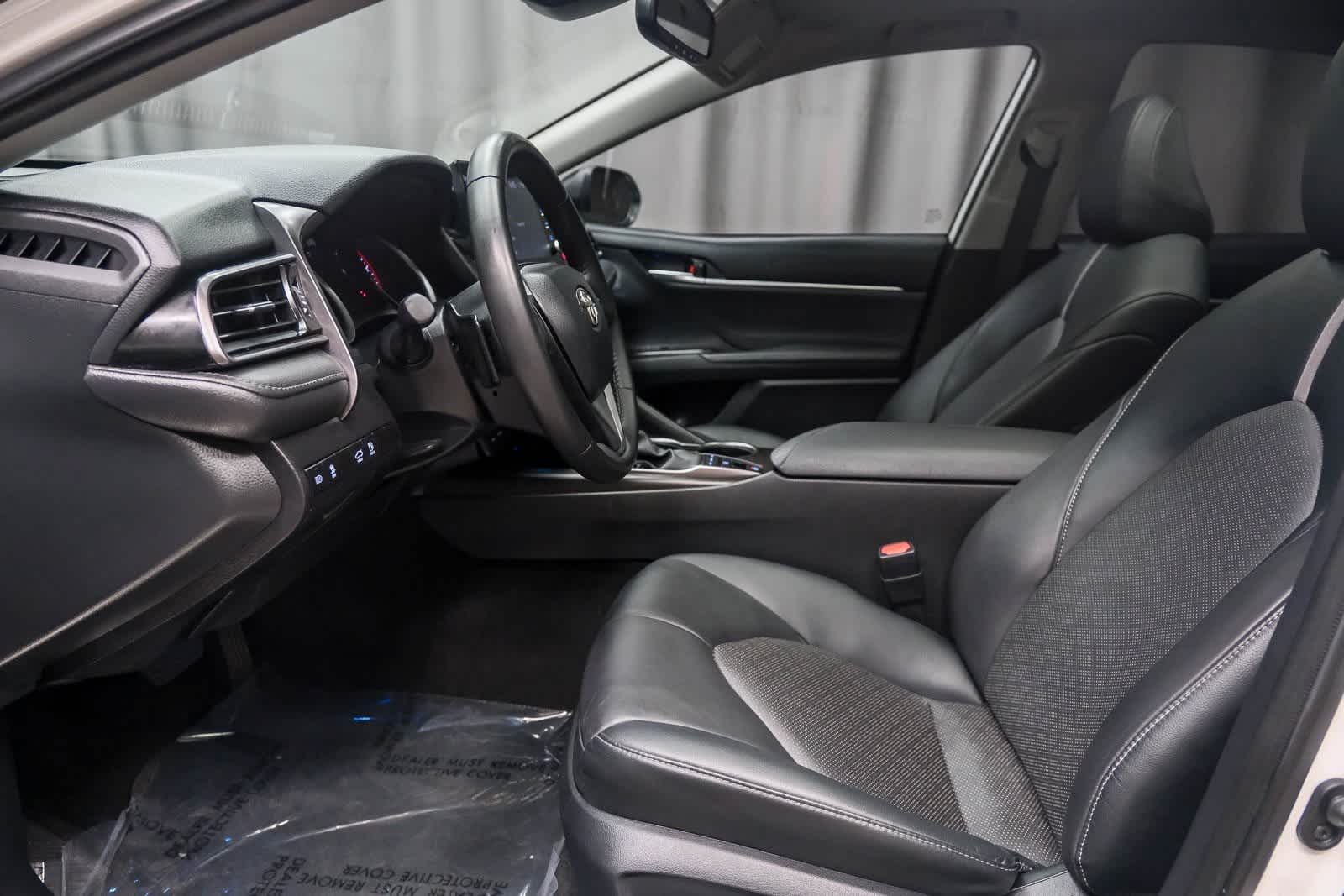 Thumbnail: 2023 Toyota Camry - 20