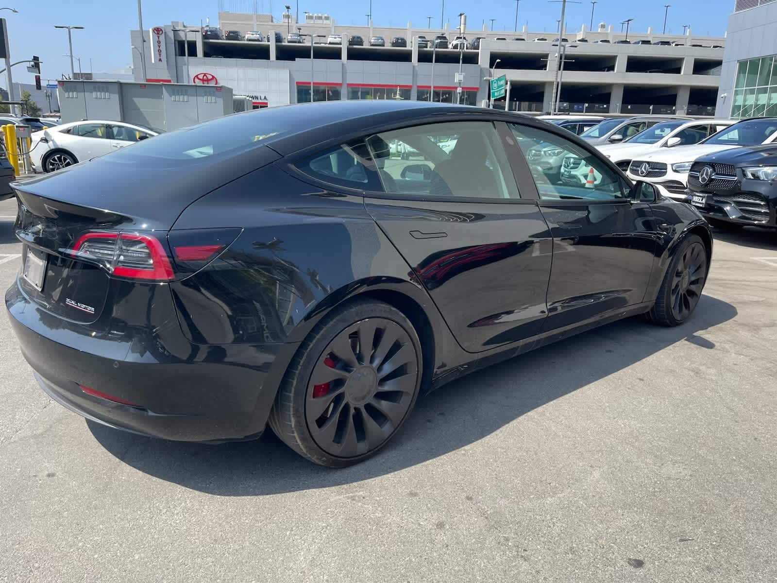 Thumbnail: 2022 Tesla Model 3 - 3