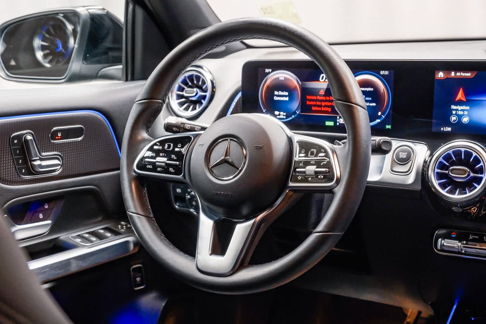 Thumbnail: 2023 Mercedes-Benz EQB - 17