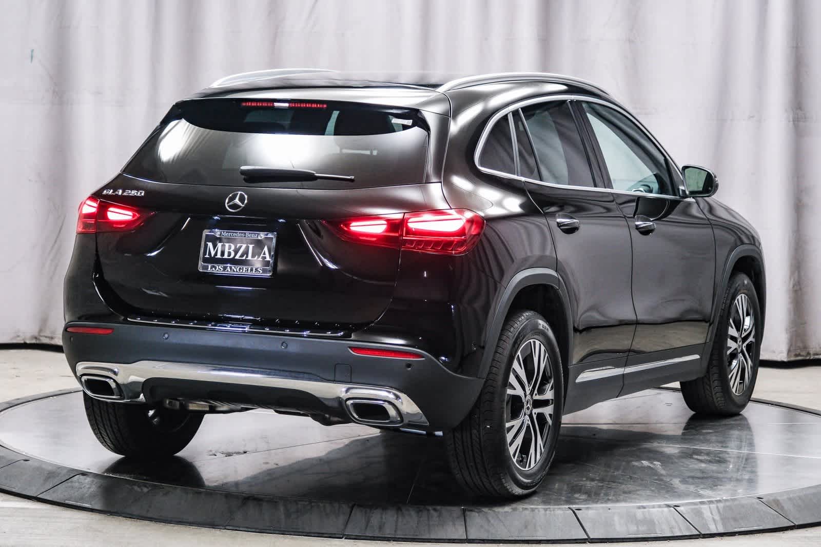 Thumbnail: 2025 Mercedes-Benz GLA - 4