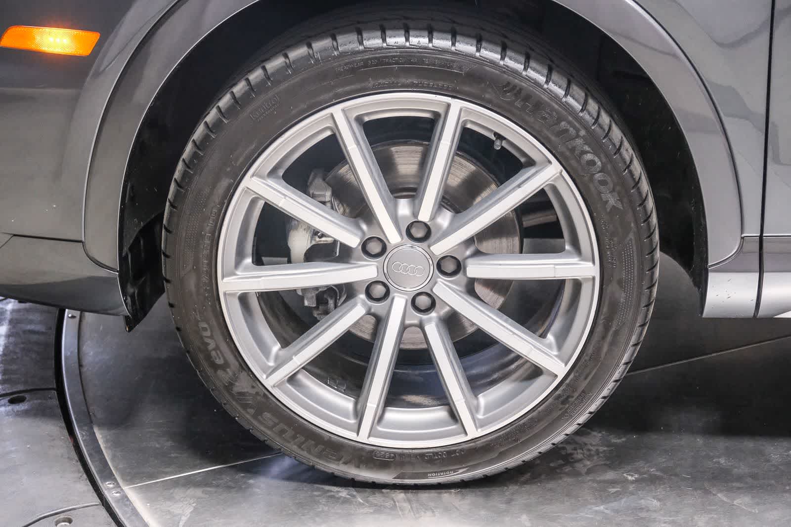 Thumbnail: 2018 Audi Q3 - 11