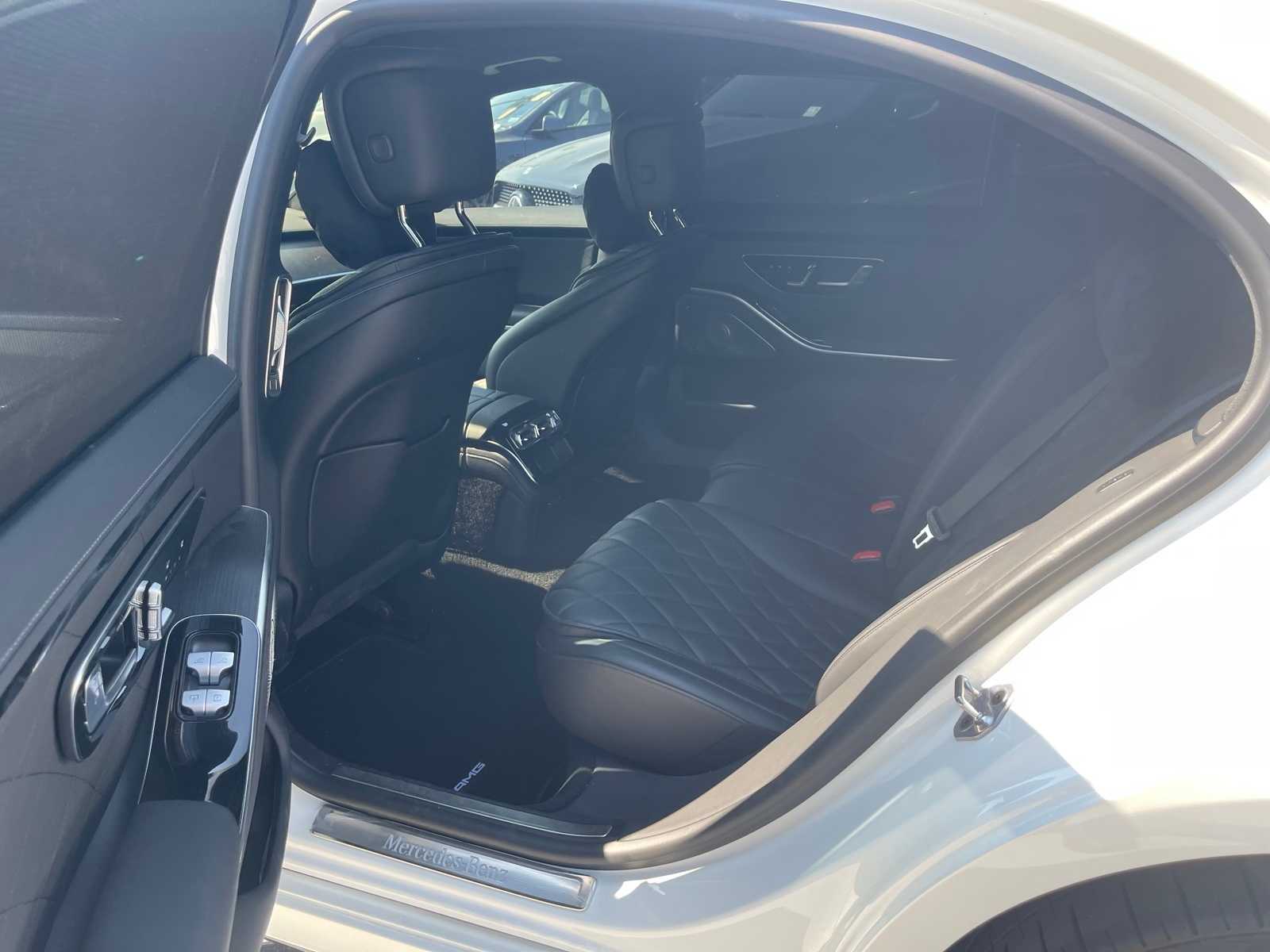 Thumbnail: 2022 Mercedes-Benz S-Class - 6