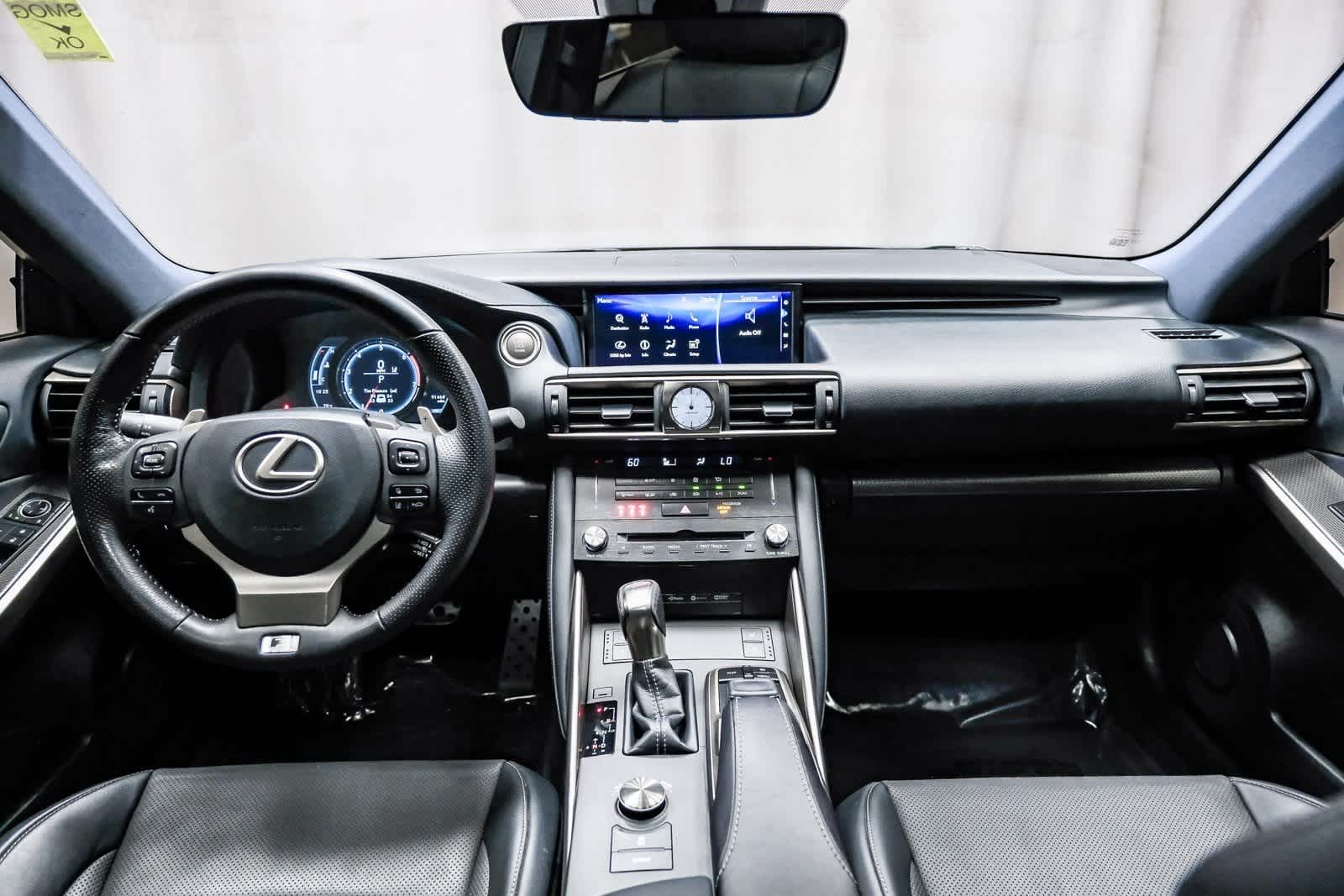 Thumbnail: 2017 Lexus IS - 13