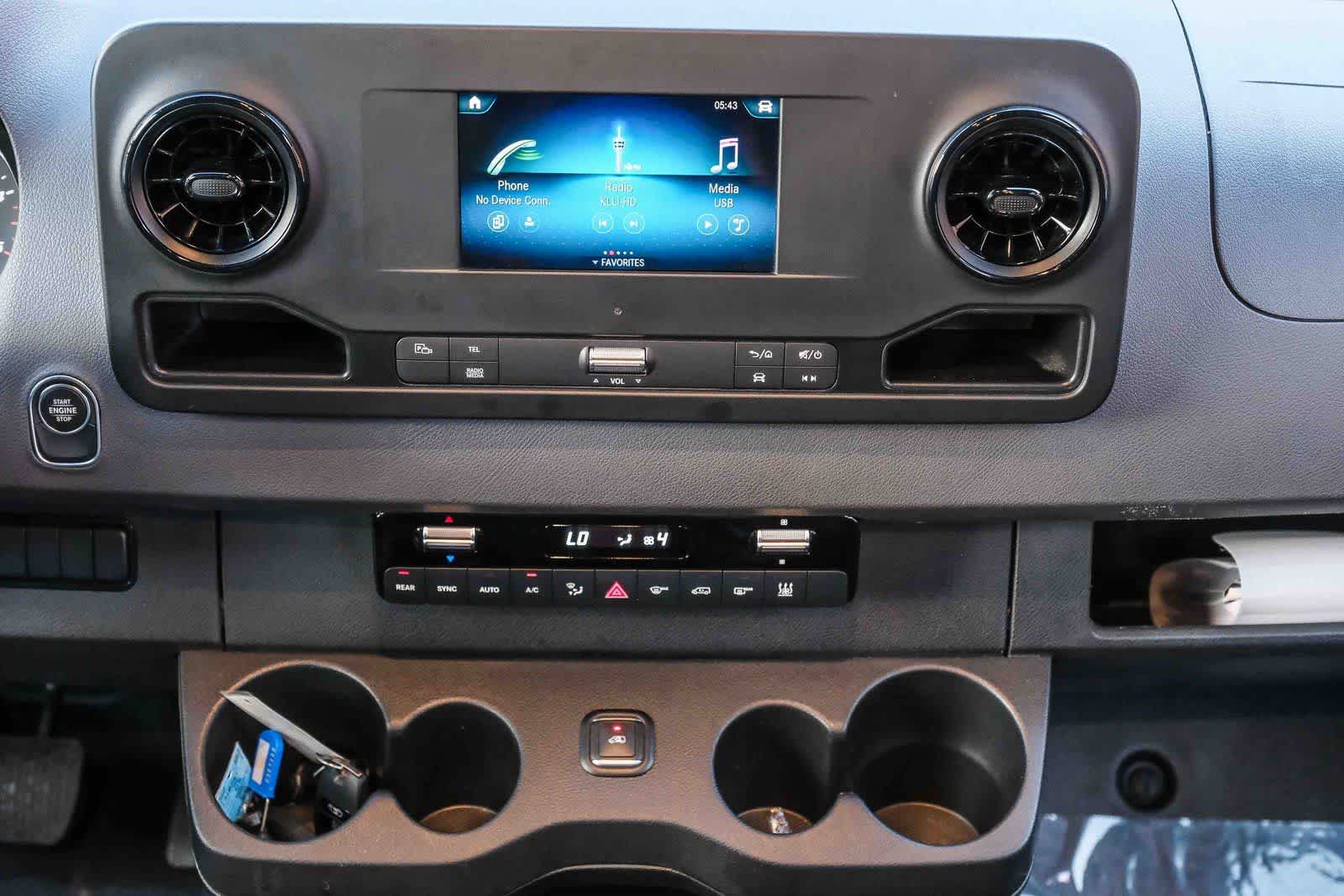 Thumbnail: 2023 Mercedes-Benz Sprinter - 13