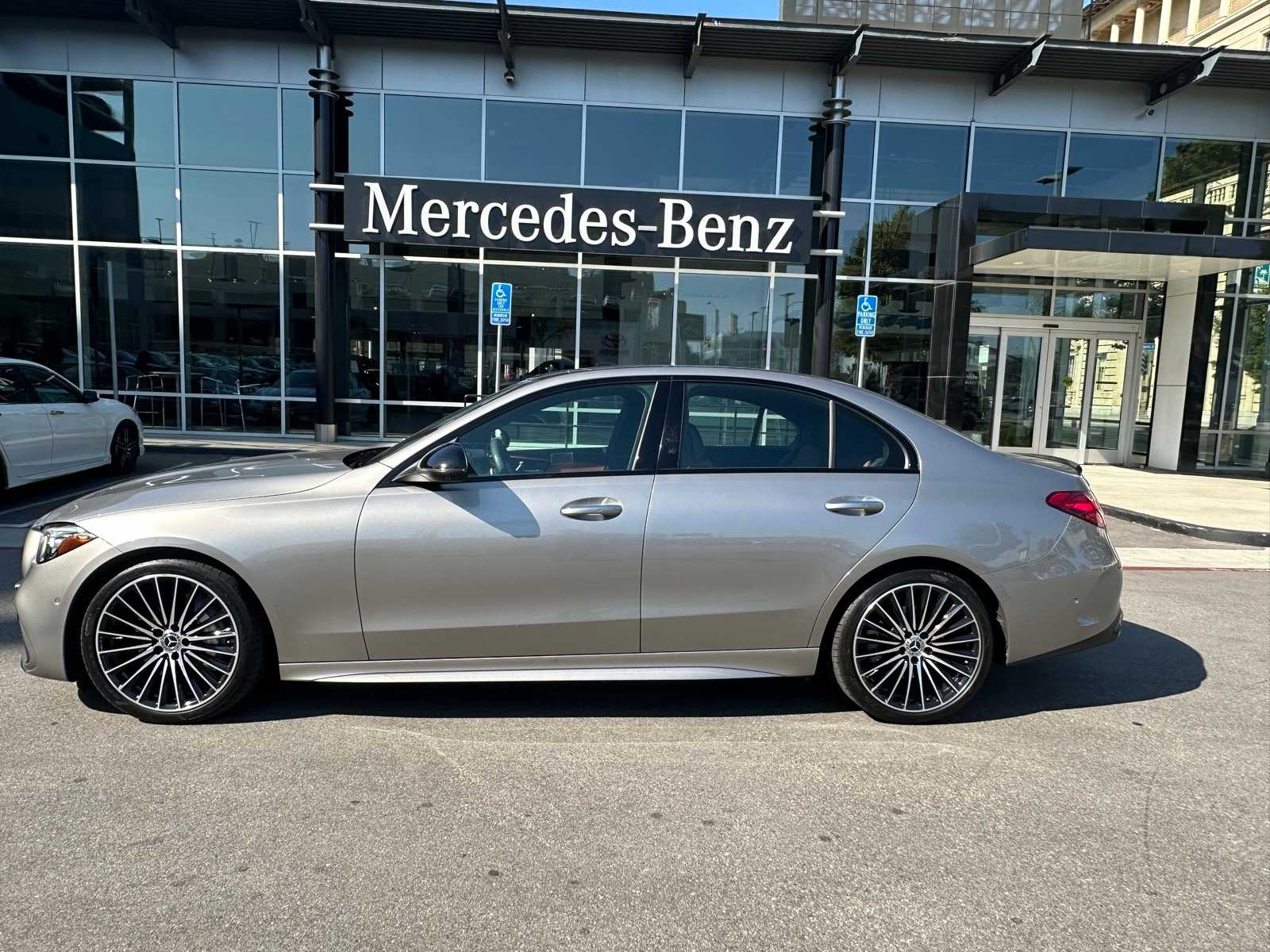 Thumbnail: 2023 Mercedes-Benz C-Class - 2