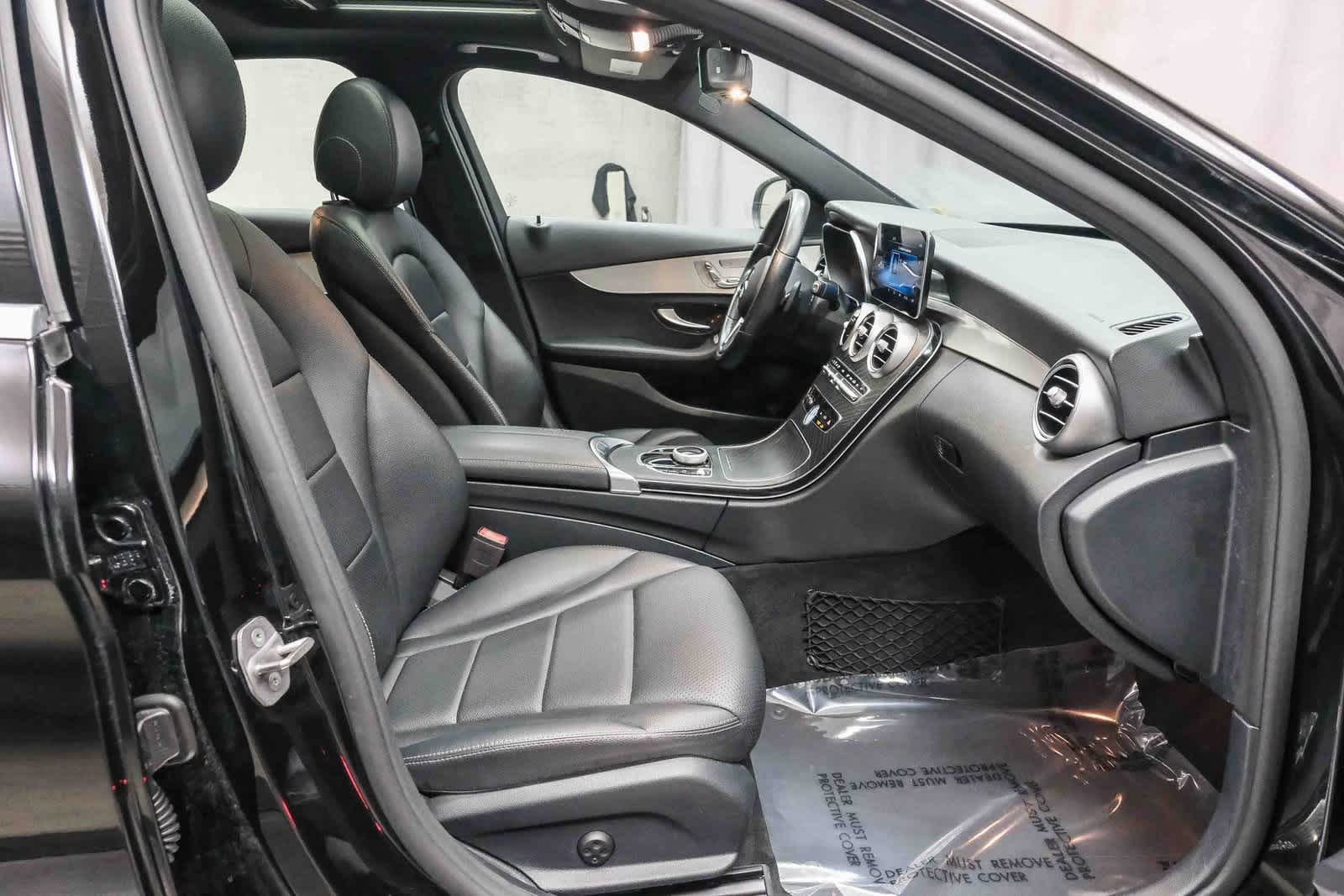 Thumbnail: 2021 Mercedes-Benz C-Class - 18