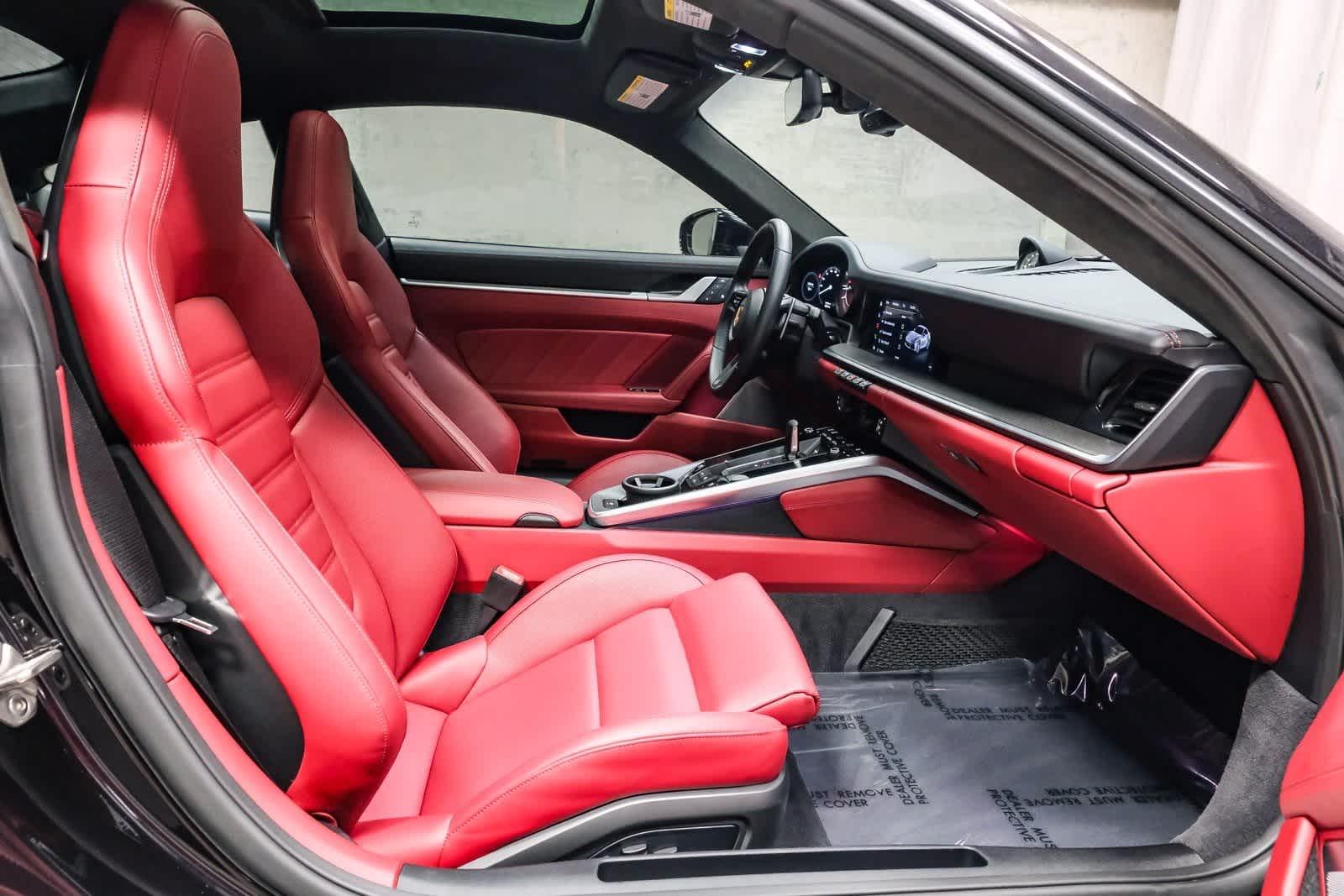 Thumbnail: 2023 Porsche 911 - 13