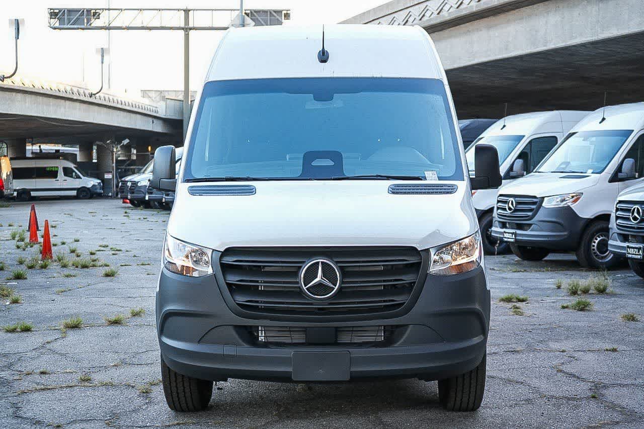 Thumbnail: 2026 Mercedes-Benz Sprinter - 2