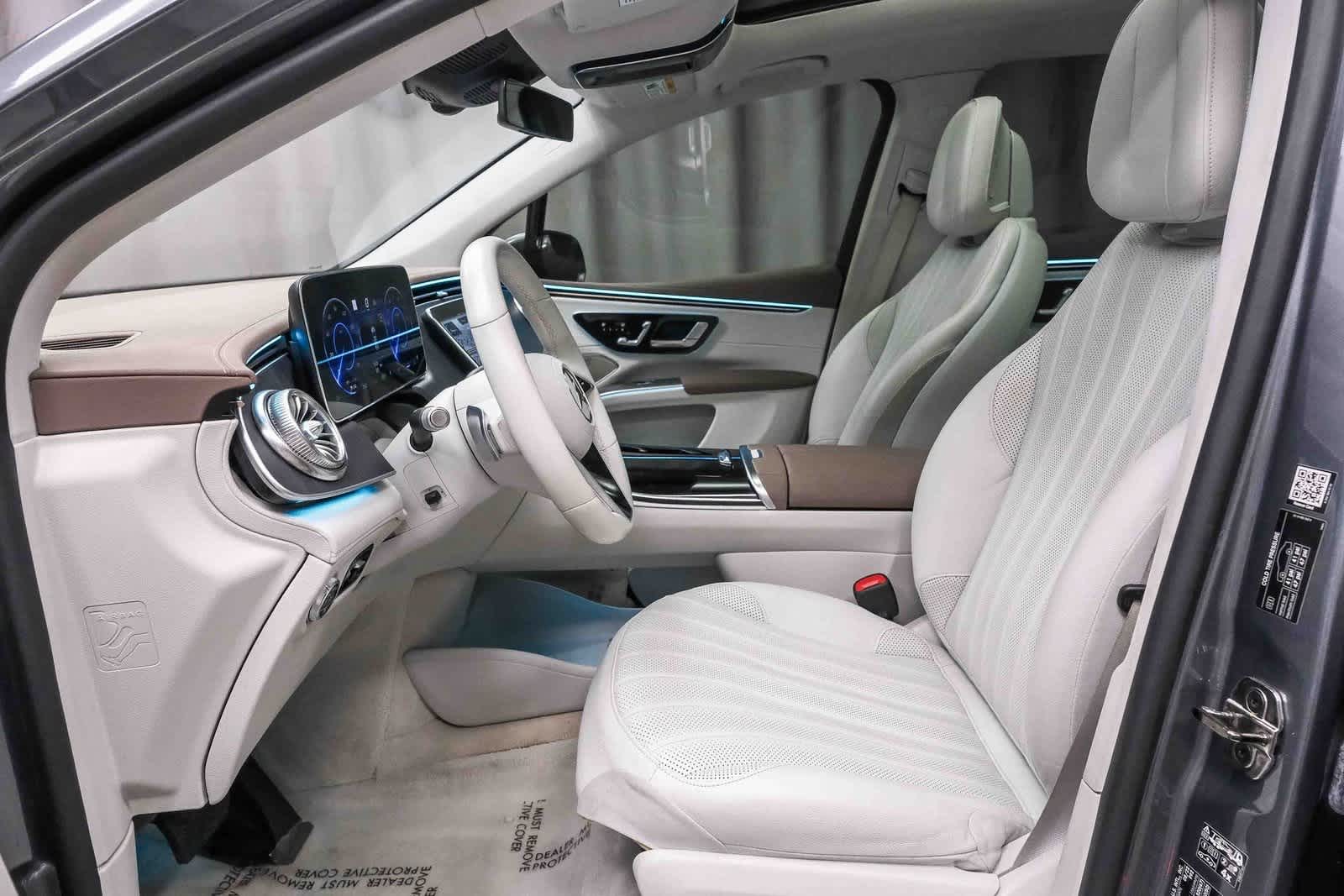 Thumbnail: 2023 Mercedes-Benz EQS - 16