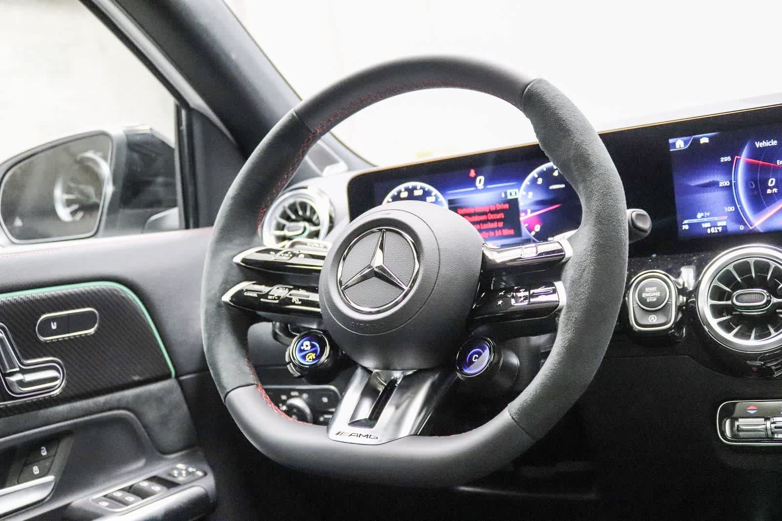 Thumbnail: 2025 Mercedes-Benz GLA - 13