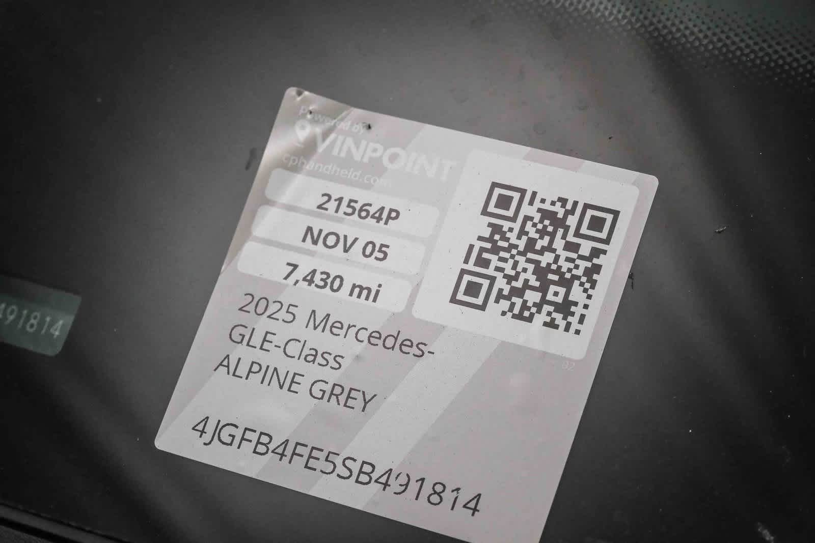 Thumbnail: 2025 Mercedes-Benz GLE - 29