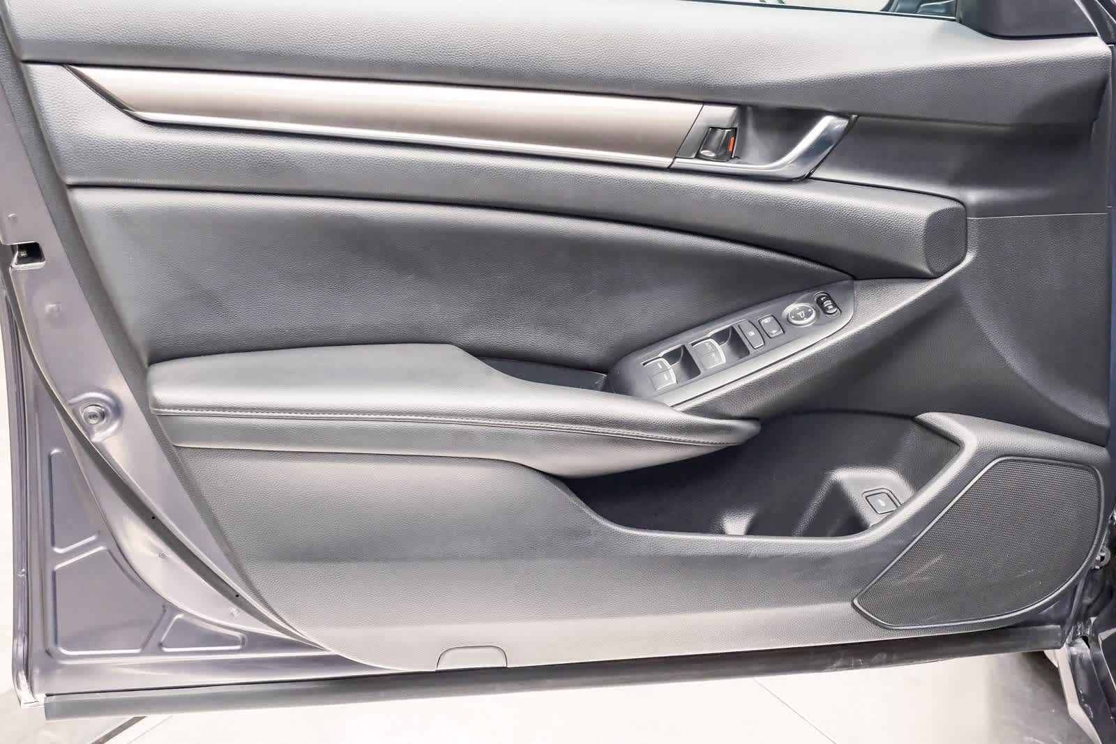 Thumbnail: 2019 Honda Accord - 23